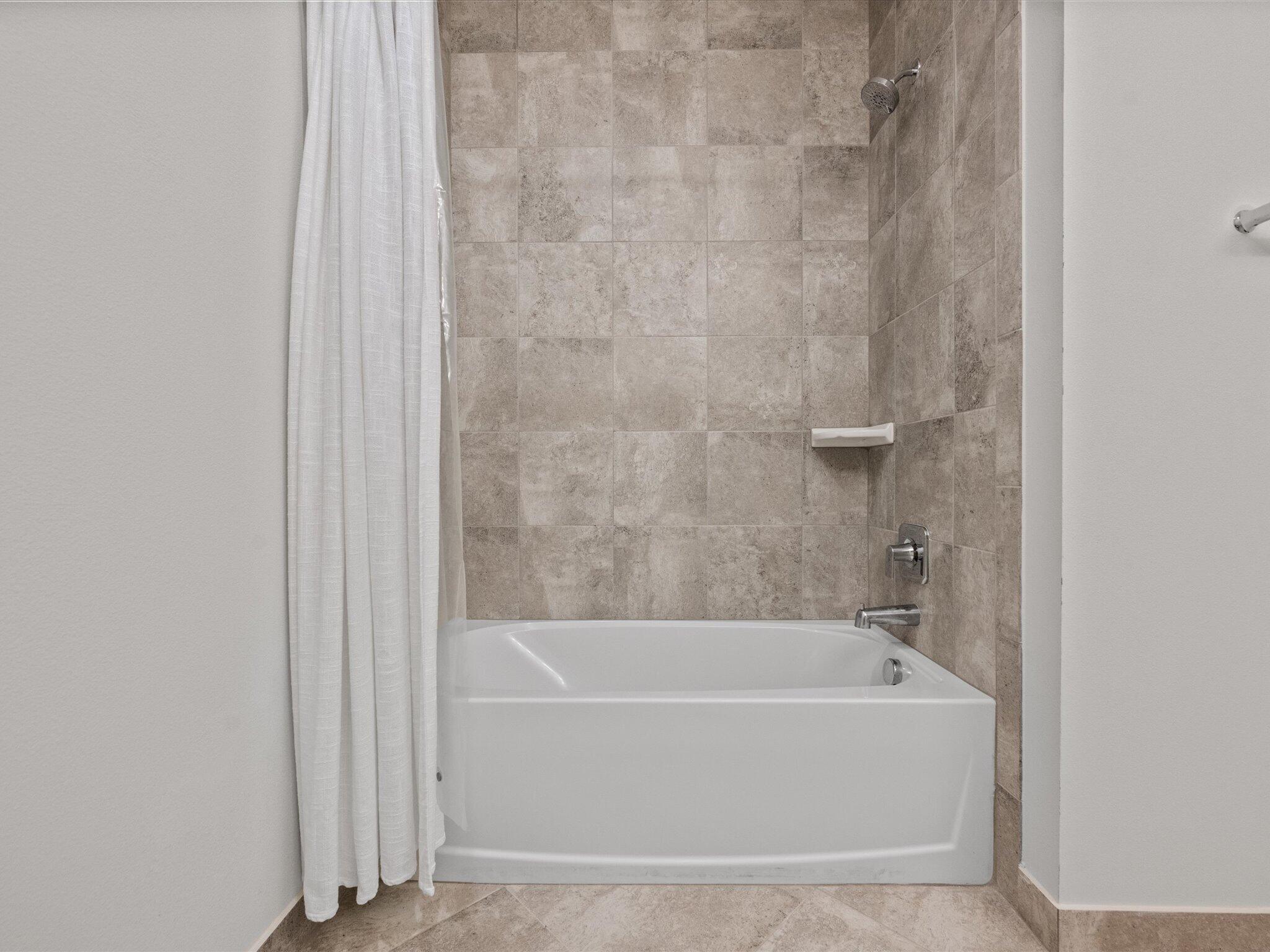 BINKS POINTE - Residential