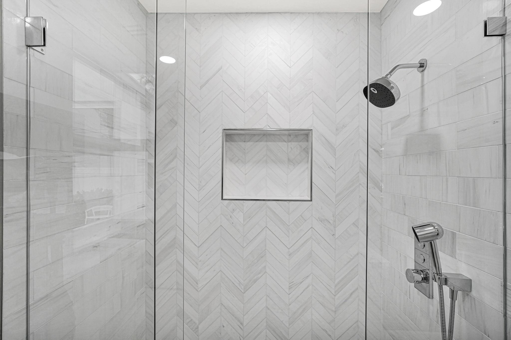 ESTS OF SOUTH PALM BEACH - Residential Lease