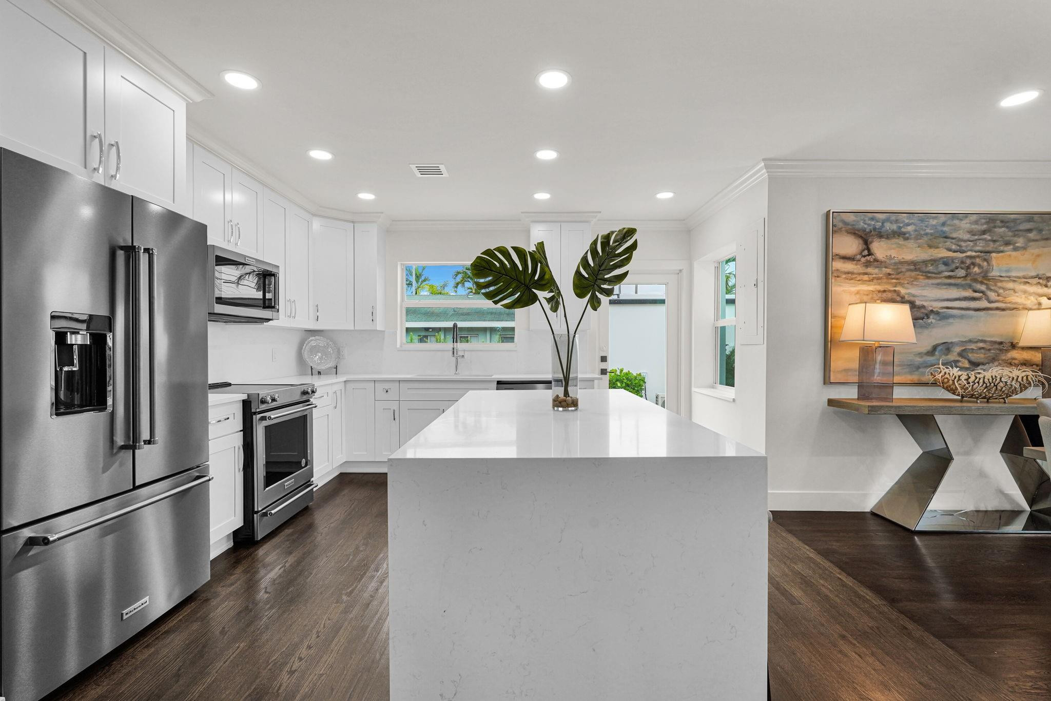 ESTS OF SOUTH PALM BEACH - Residential Lease