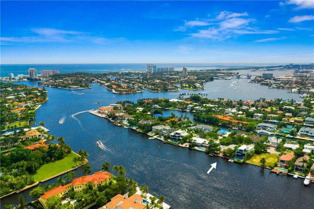 RIO VISTA ISLES - Residential