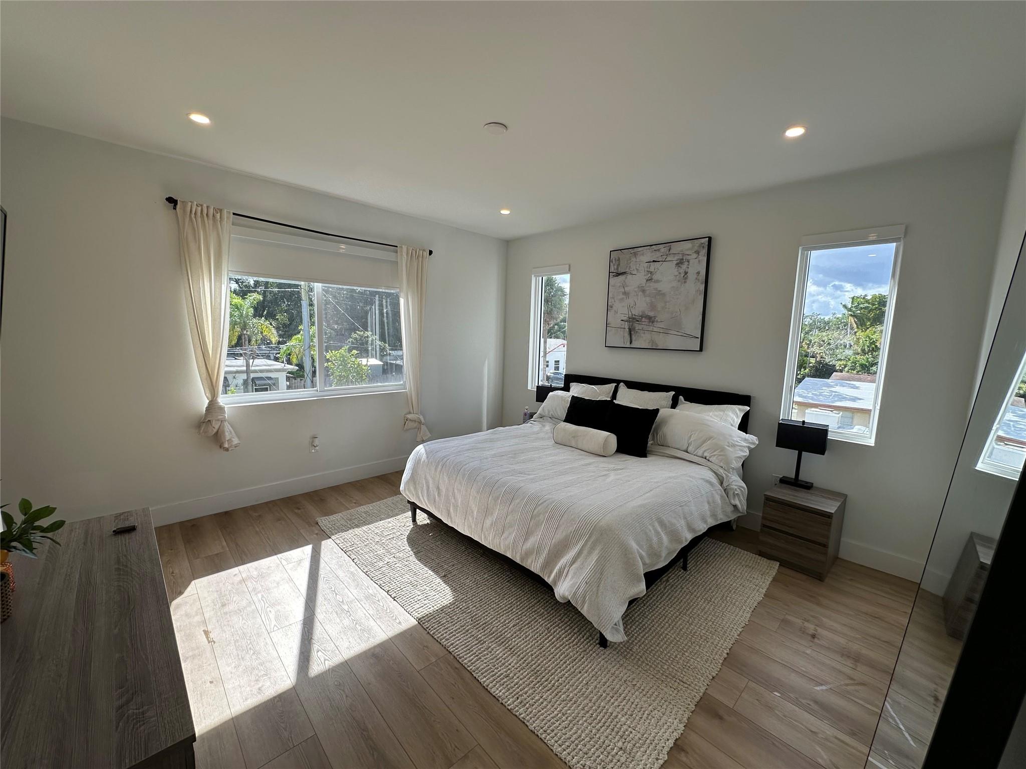 River Oaks - Residential Lease