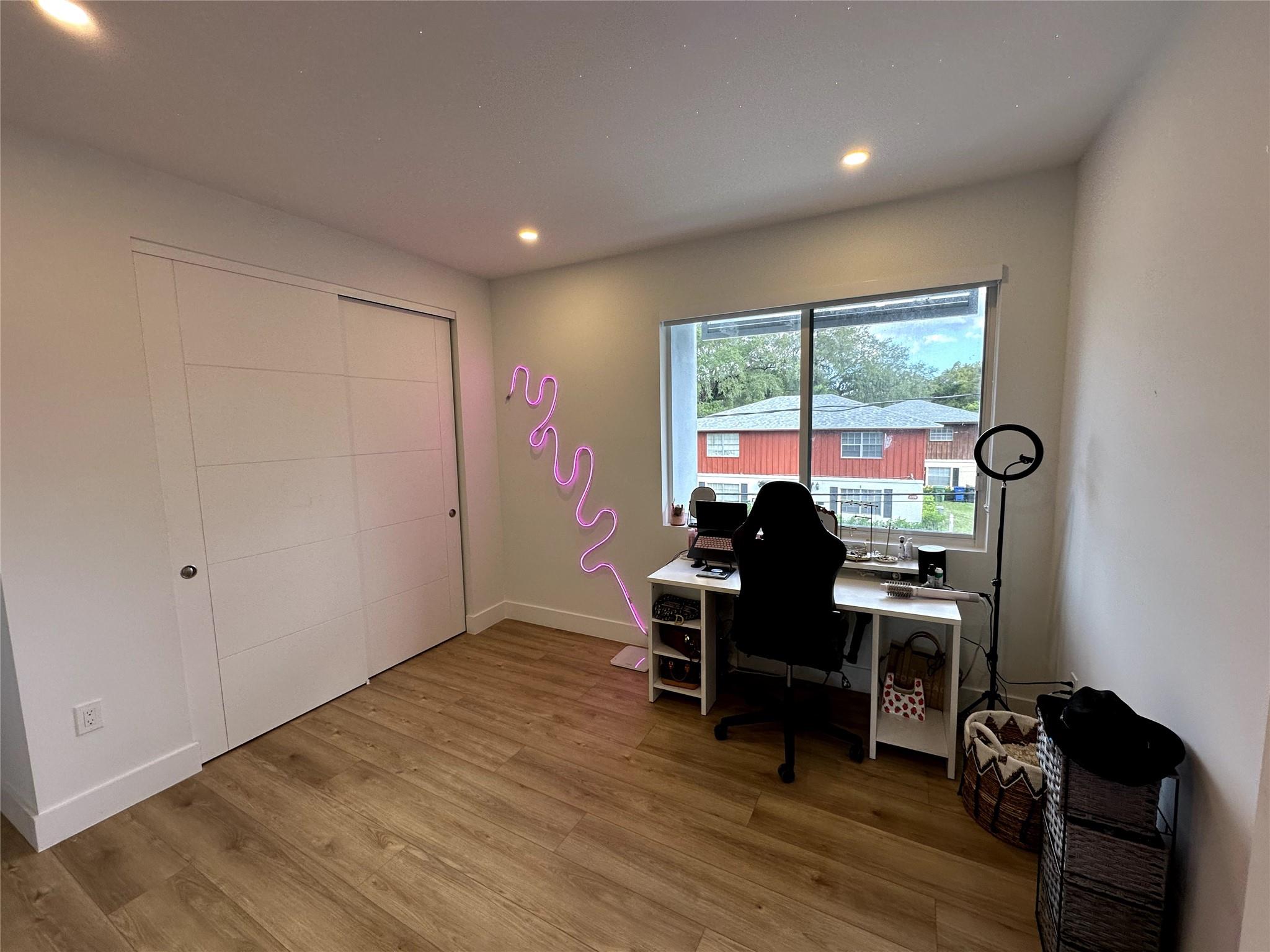 River Oaks - Residential Lease