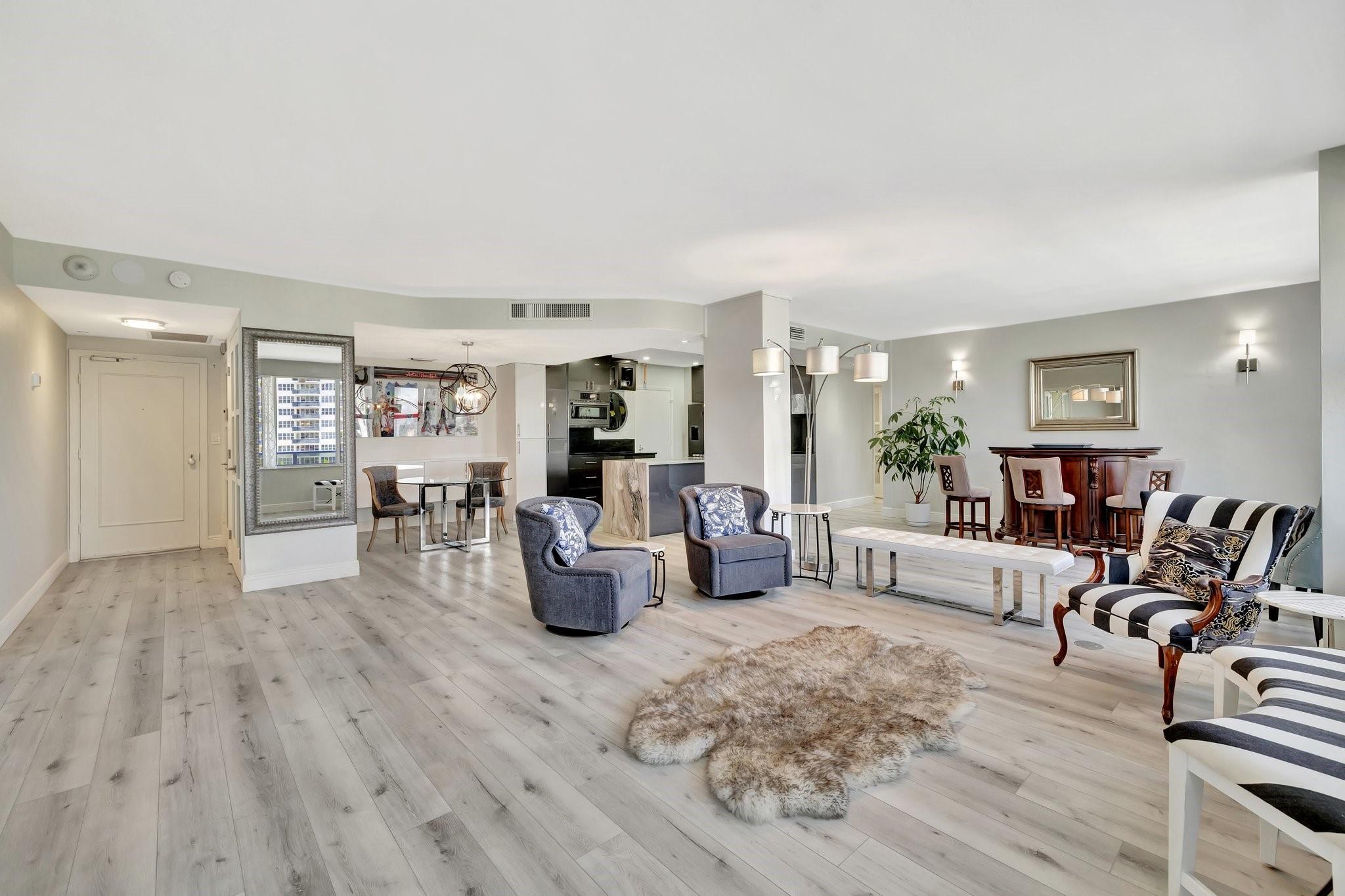 3333 NE 34th St 608