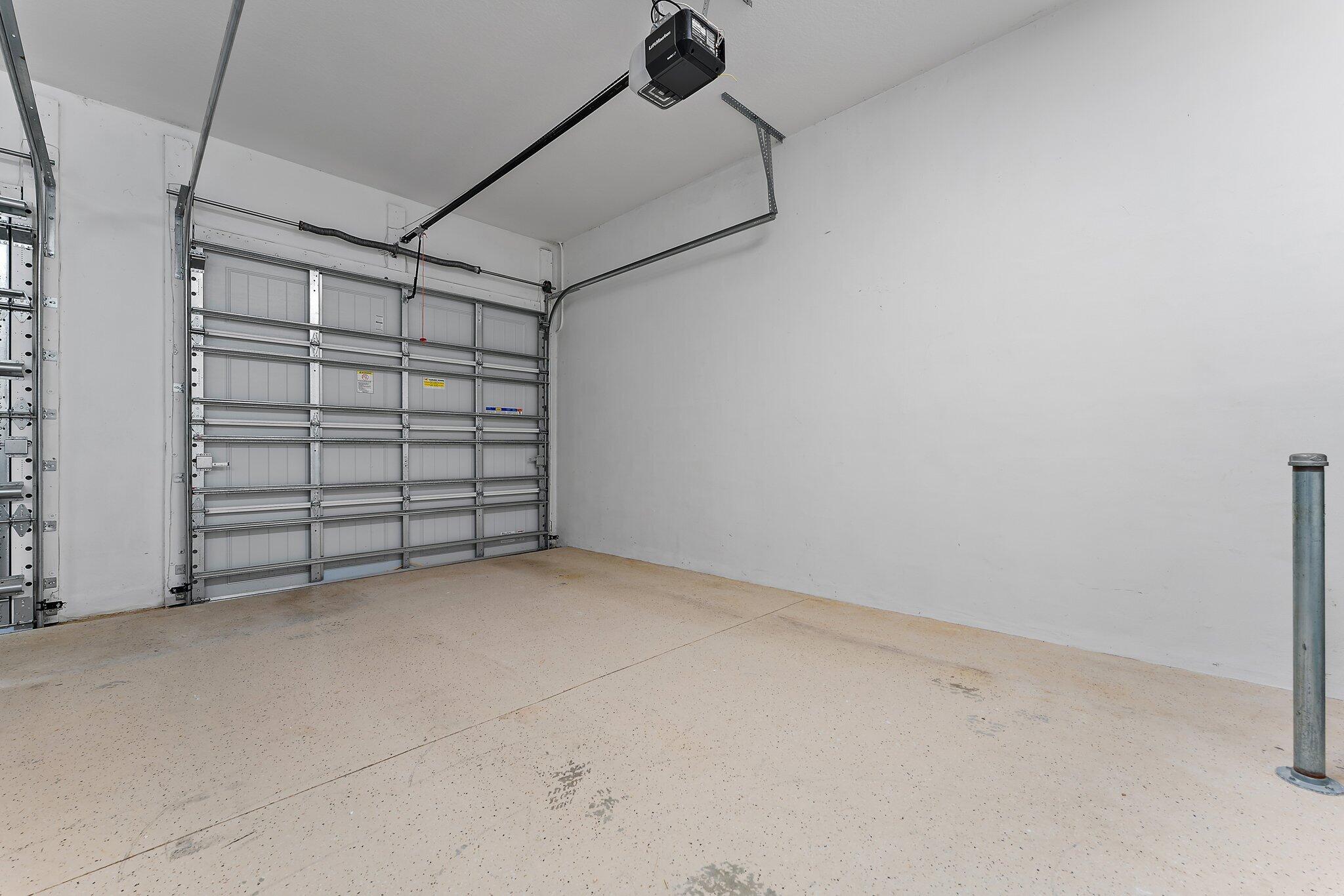 ALTON NEIGHBORHOOD 1 - Residential Lease