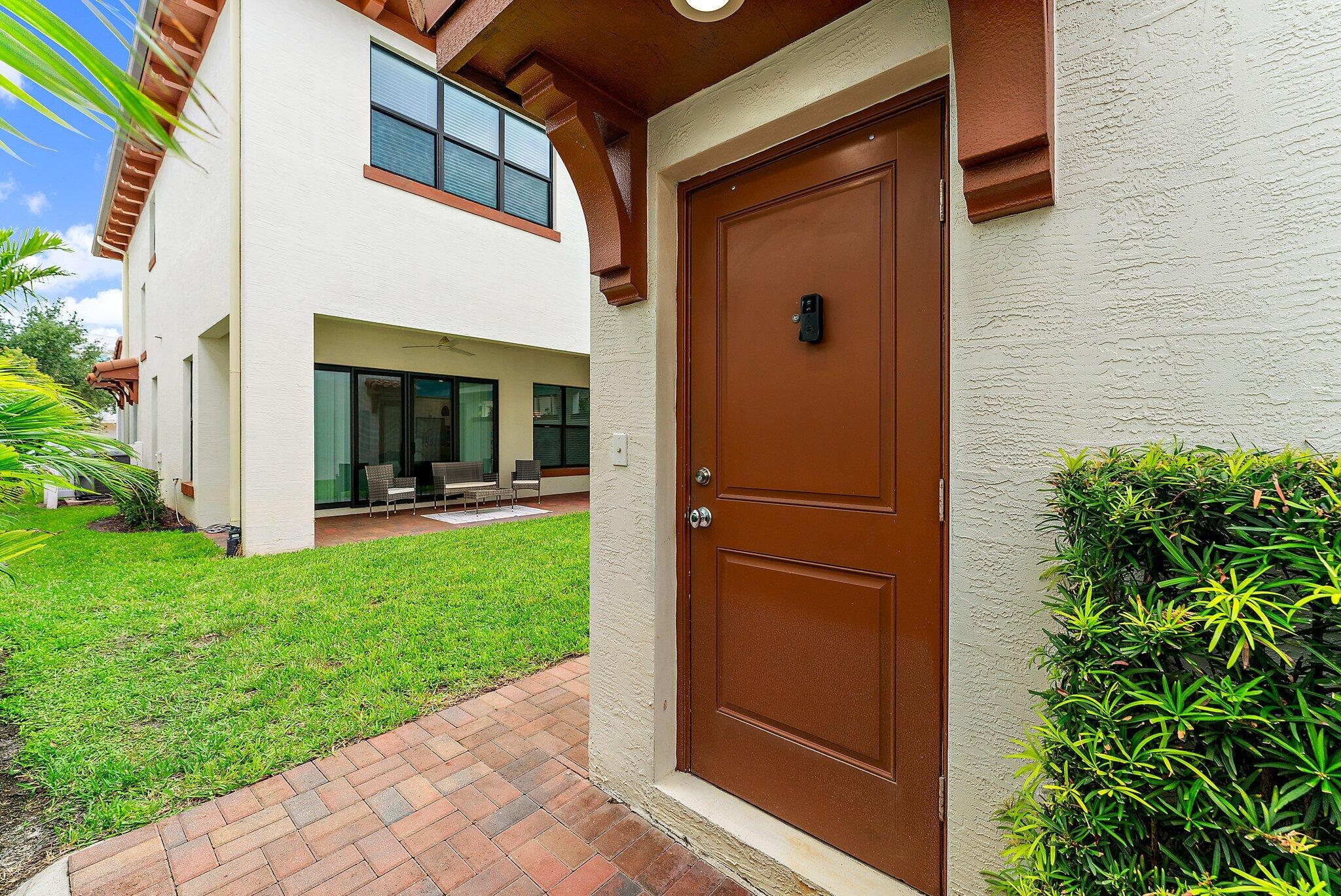 ALTON NEIGHBORHOOD 1 - Residential Lease