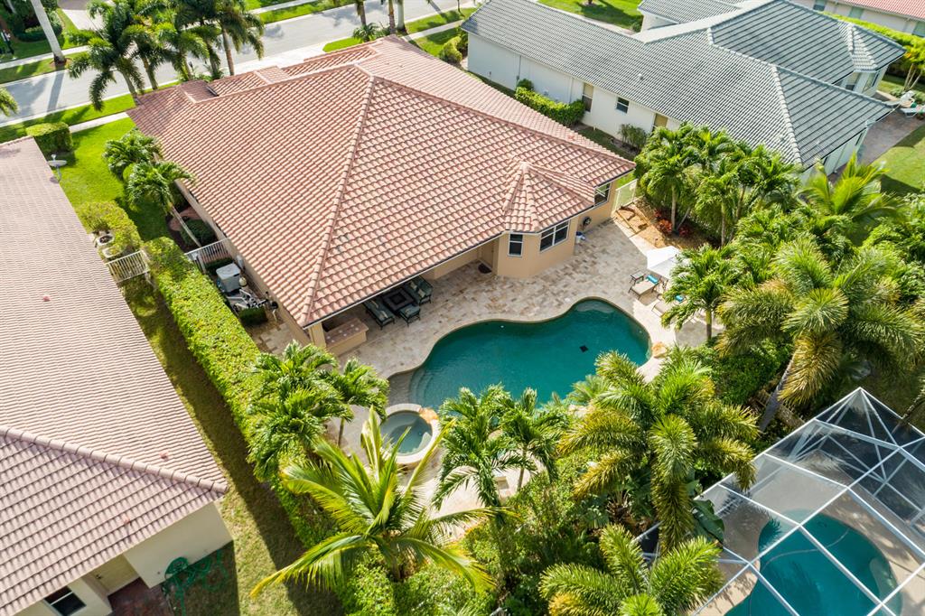 ISLES AT WELLINGTON / Grand Bay - Residential