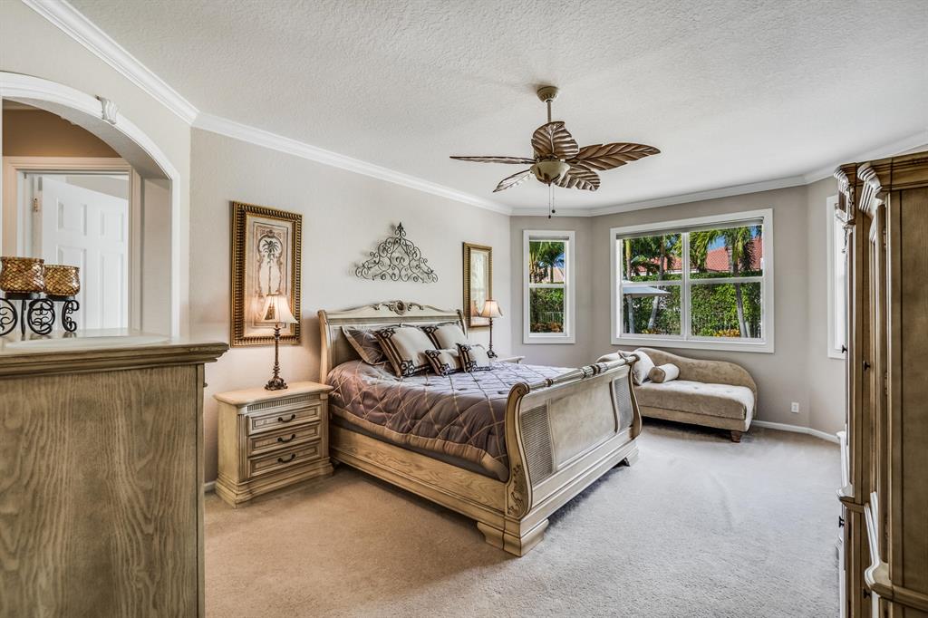 ISLES AT WELLINGTON / Grand Bay - Residential