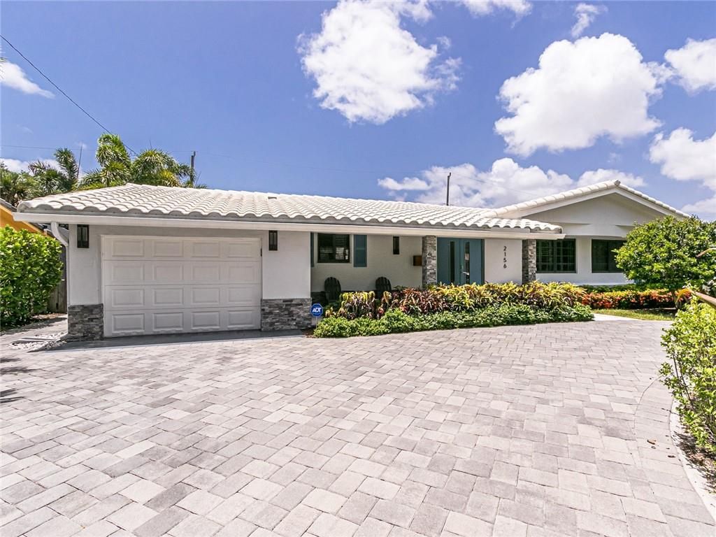 Photo of 2156 NE 63rd St, Fort Lauderdale, FL 33308 (MLS # F10361869)