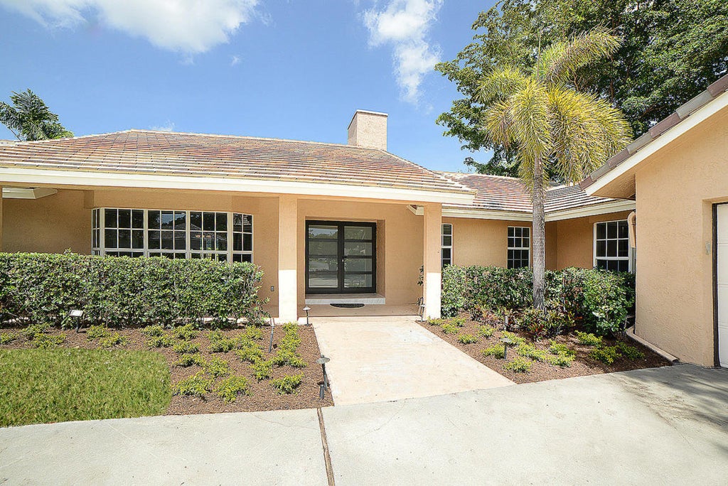 Photo of 6943 Giralda Circle, Boca Raton, FL 33433 (MLS # B26056803)
