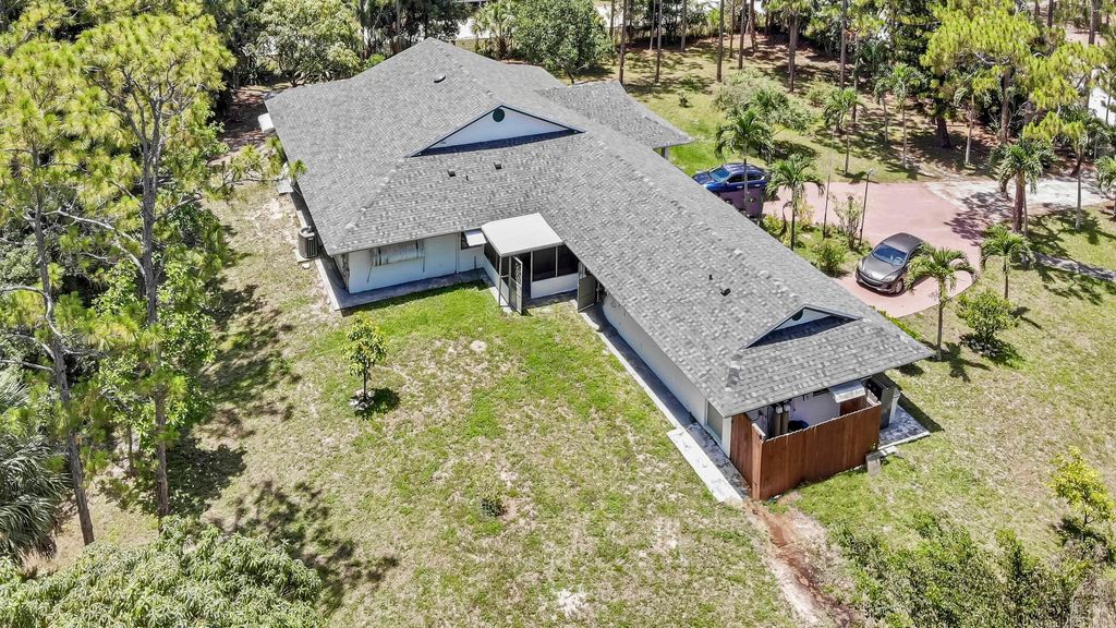 Photo of 16476 107th Drive N, Jupiter, FL 33478 (MLS # R11149639)