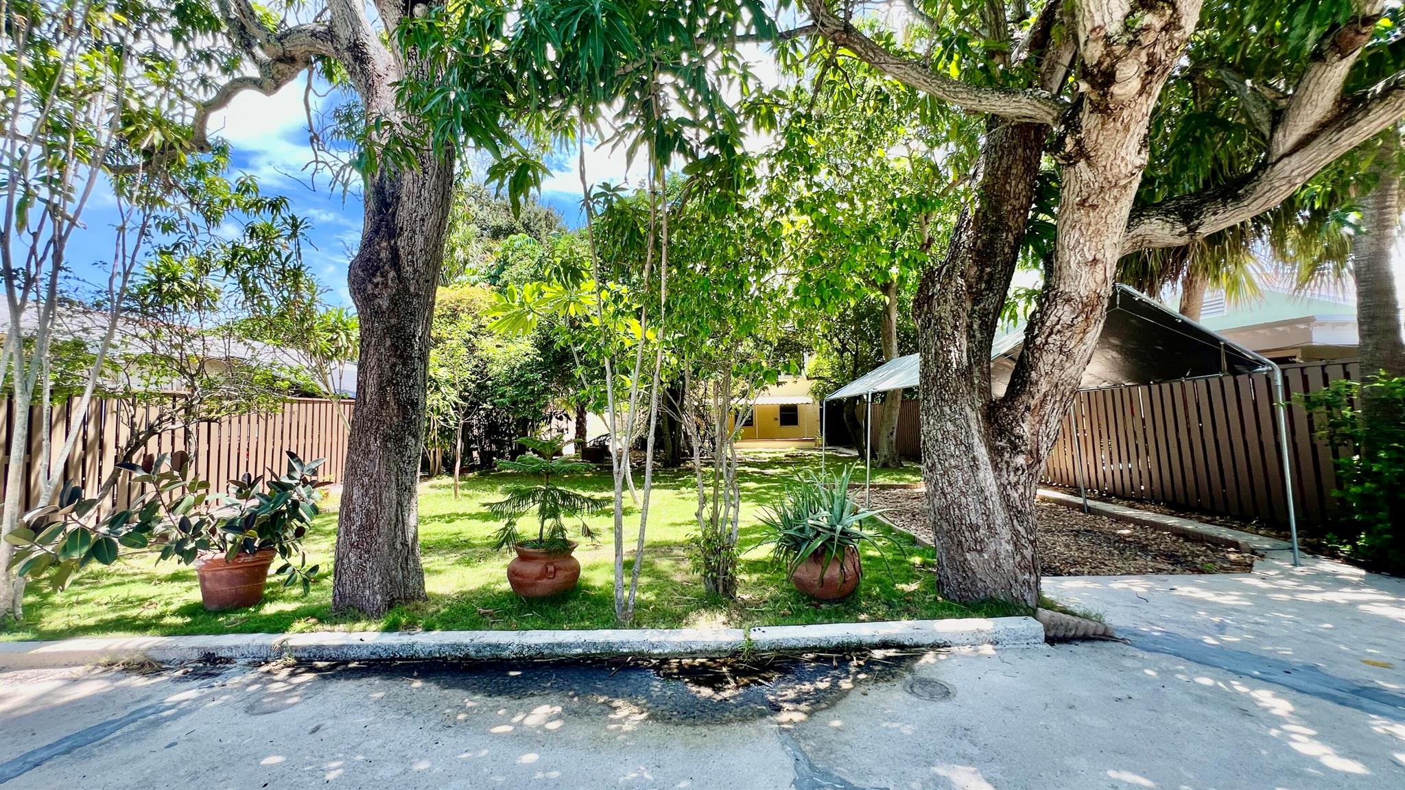 LAKE WORTH TOWN OF ADD 1 - Residential