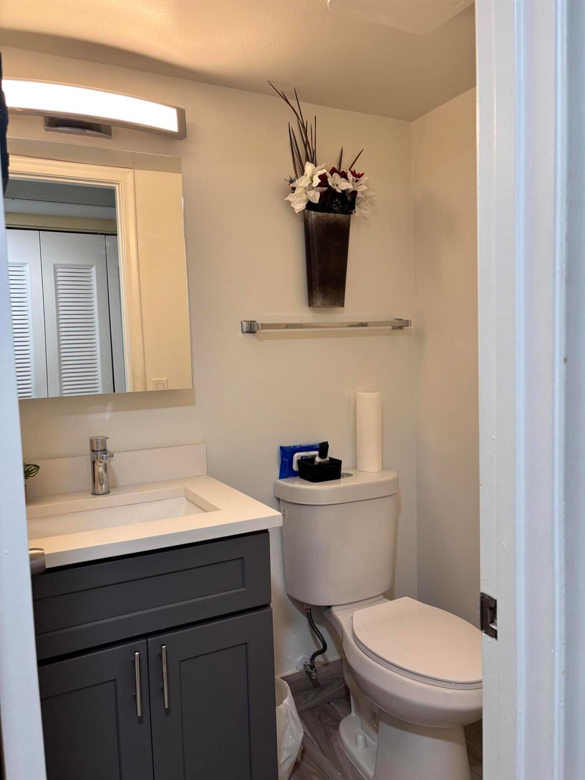 SUSSEX CONDO - Residential Lease