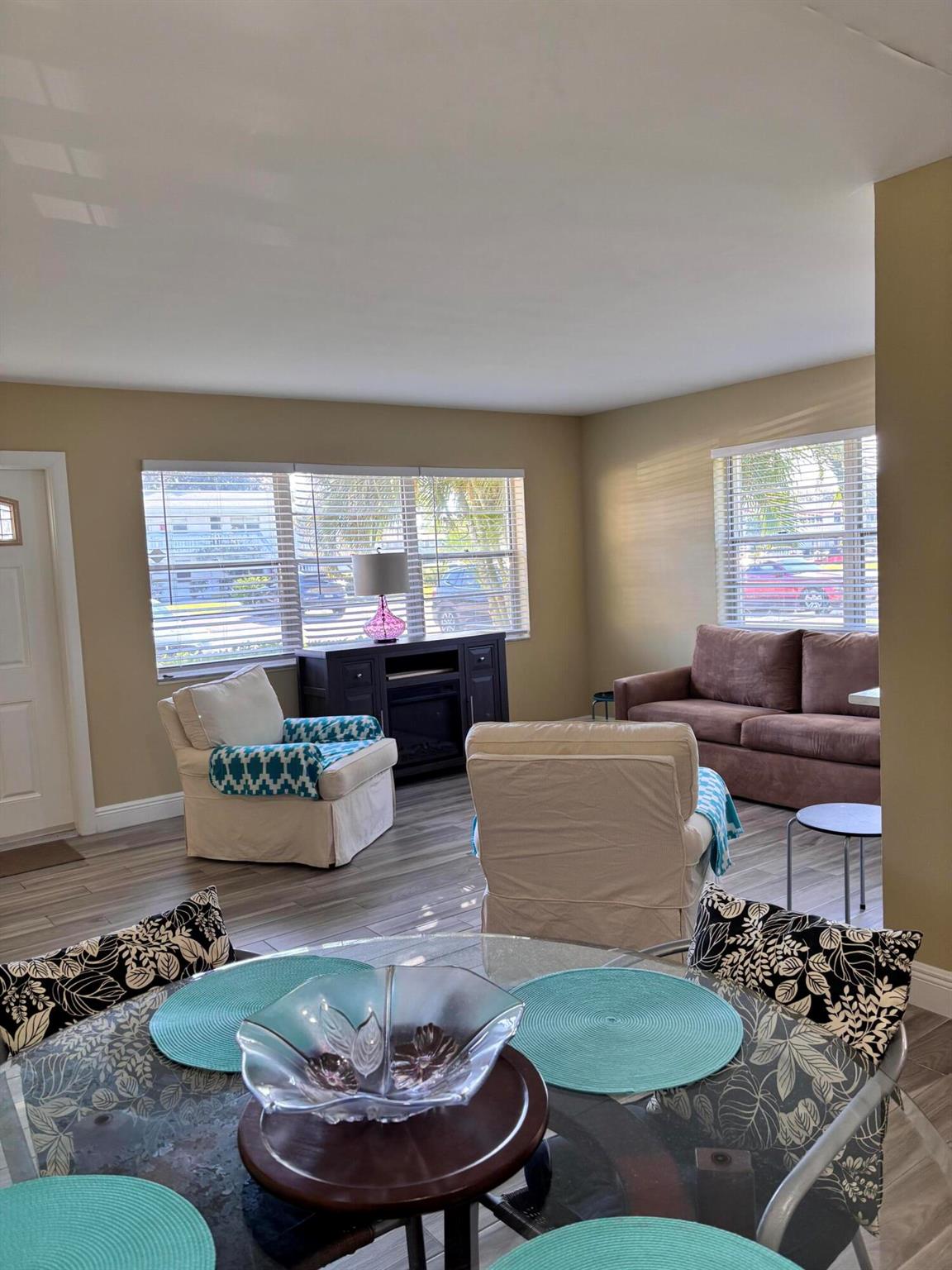 SUSSEX CONDO - Residential Lease