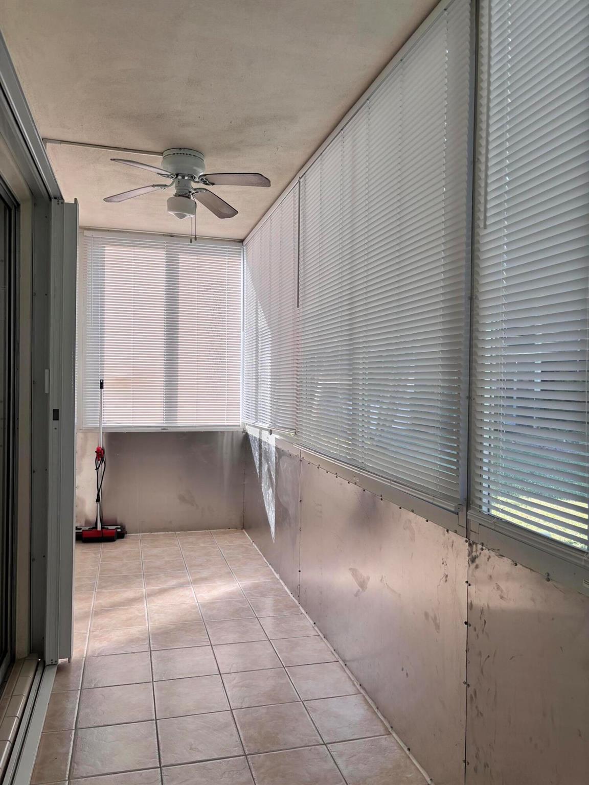 SUSSEX CONDO - Residential Lease