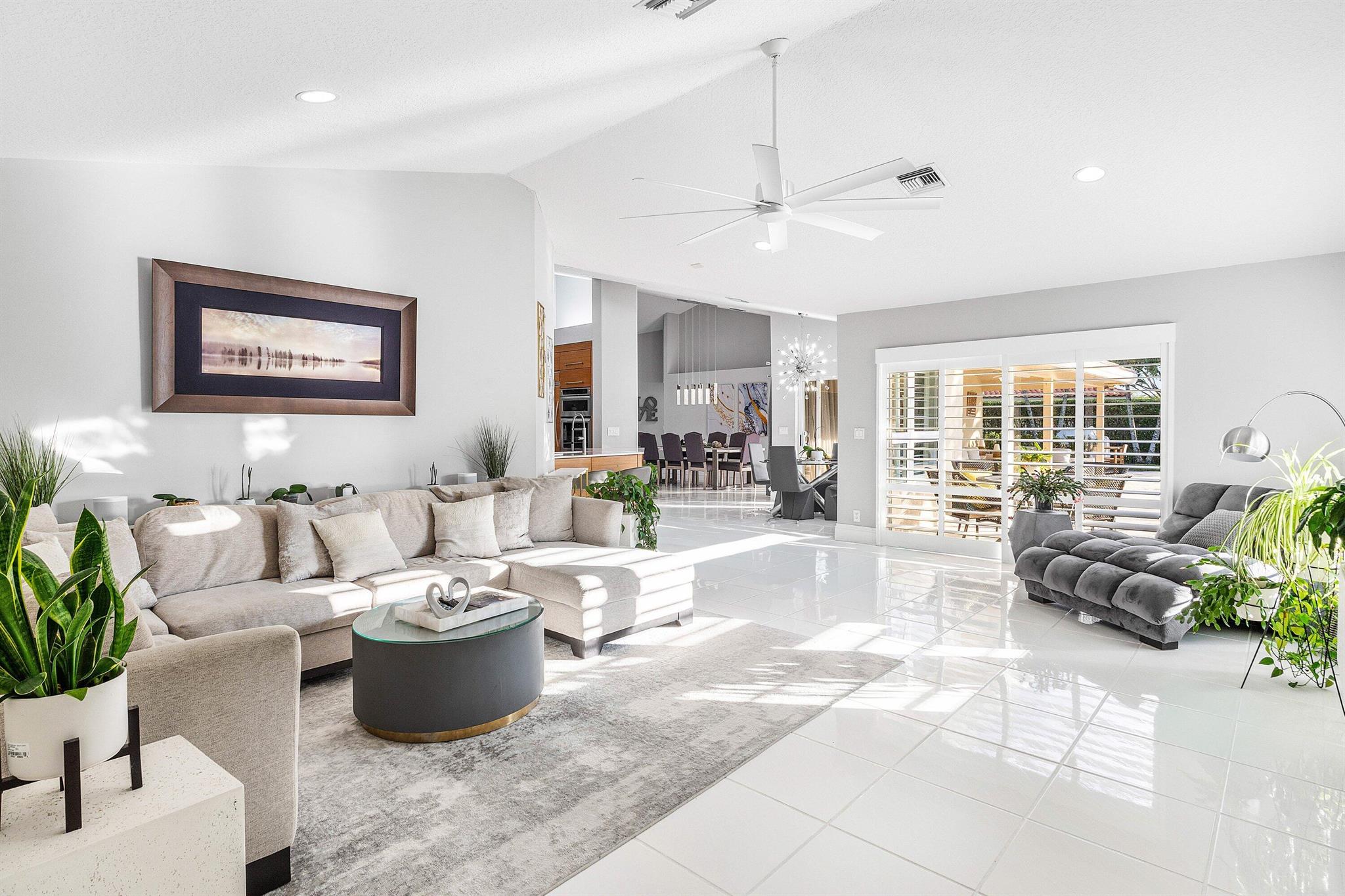 MISSION BAY - Residential Lease