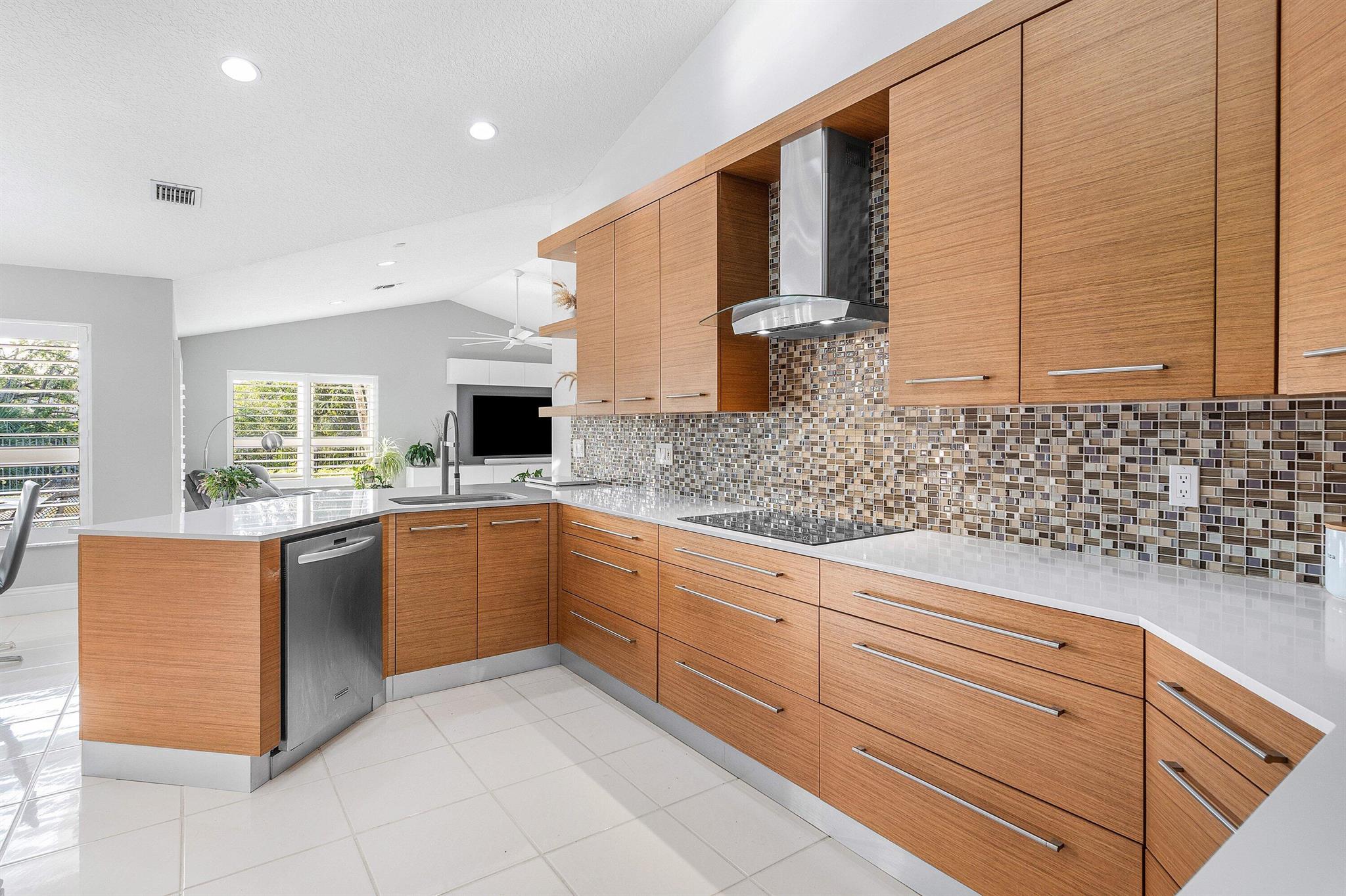 MISSION BAY - Residential Lease