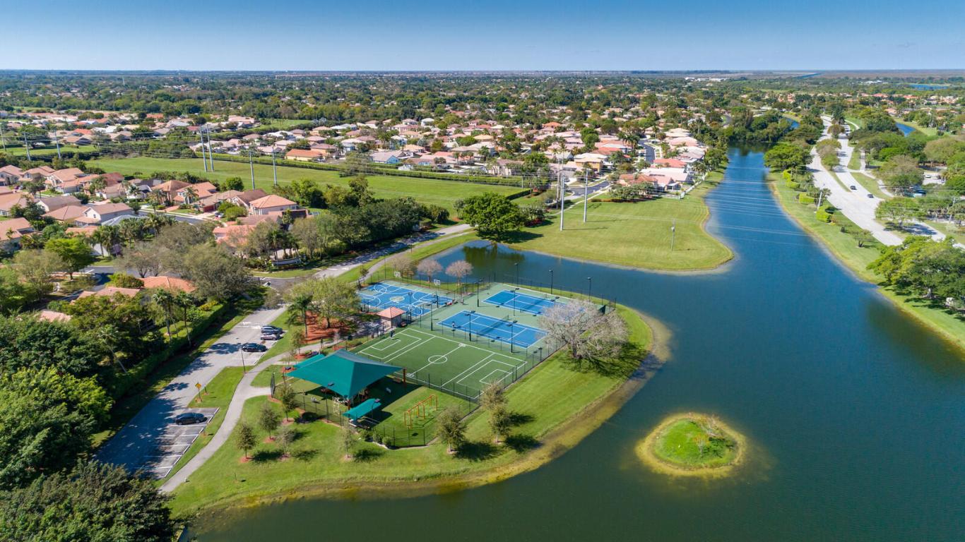 MISSION BAY - Residential Lease