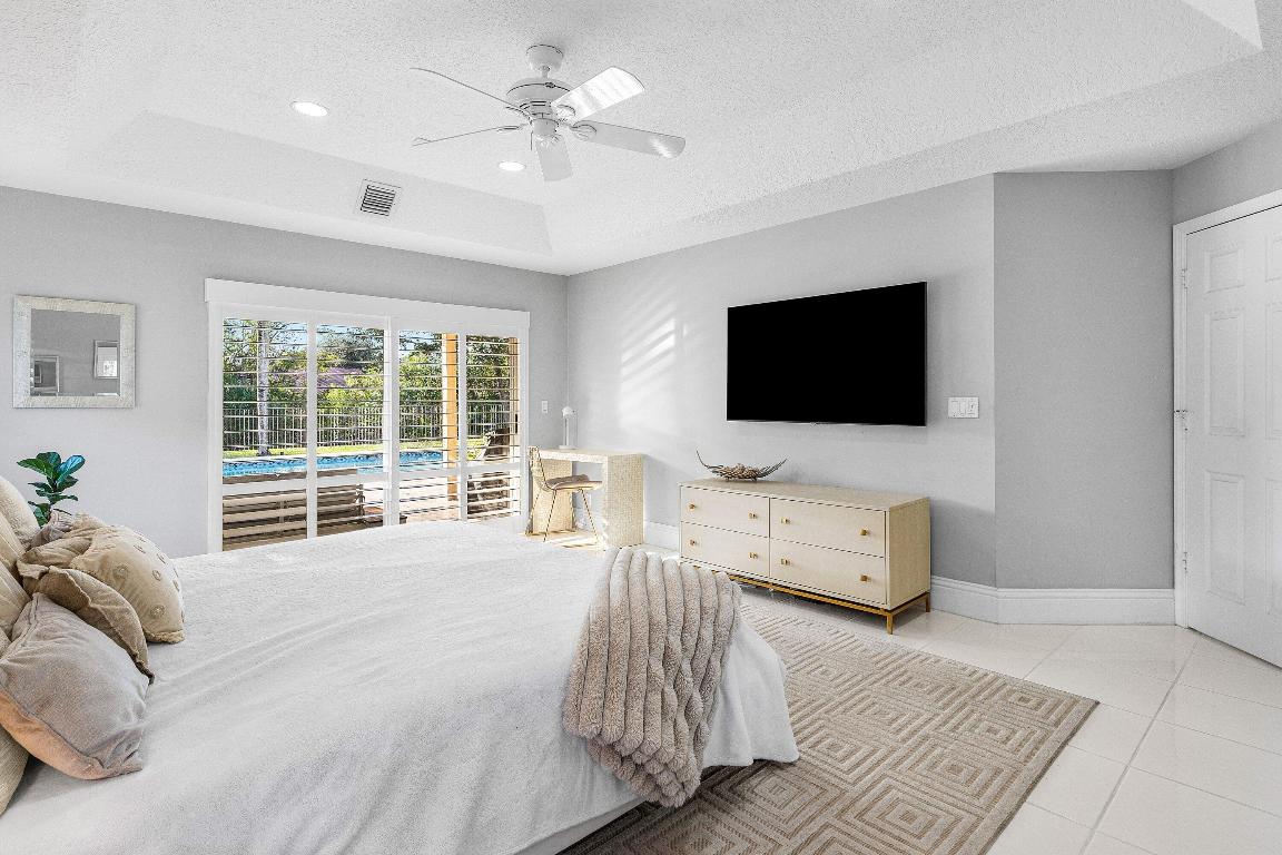 MISSION BAY - Residential Lease