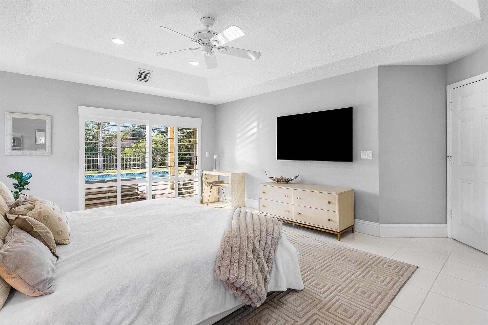 MISSION BAY - Residential Lease