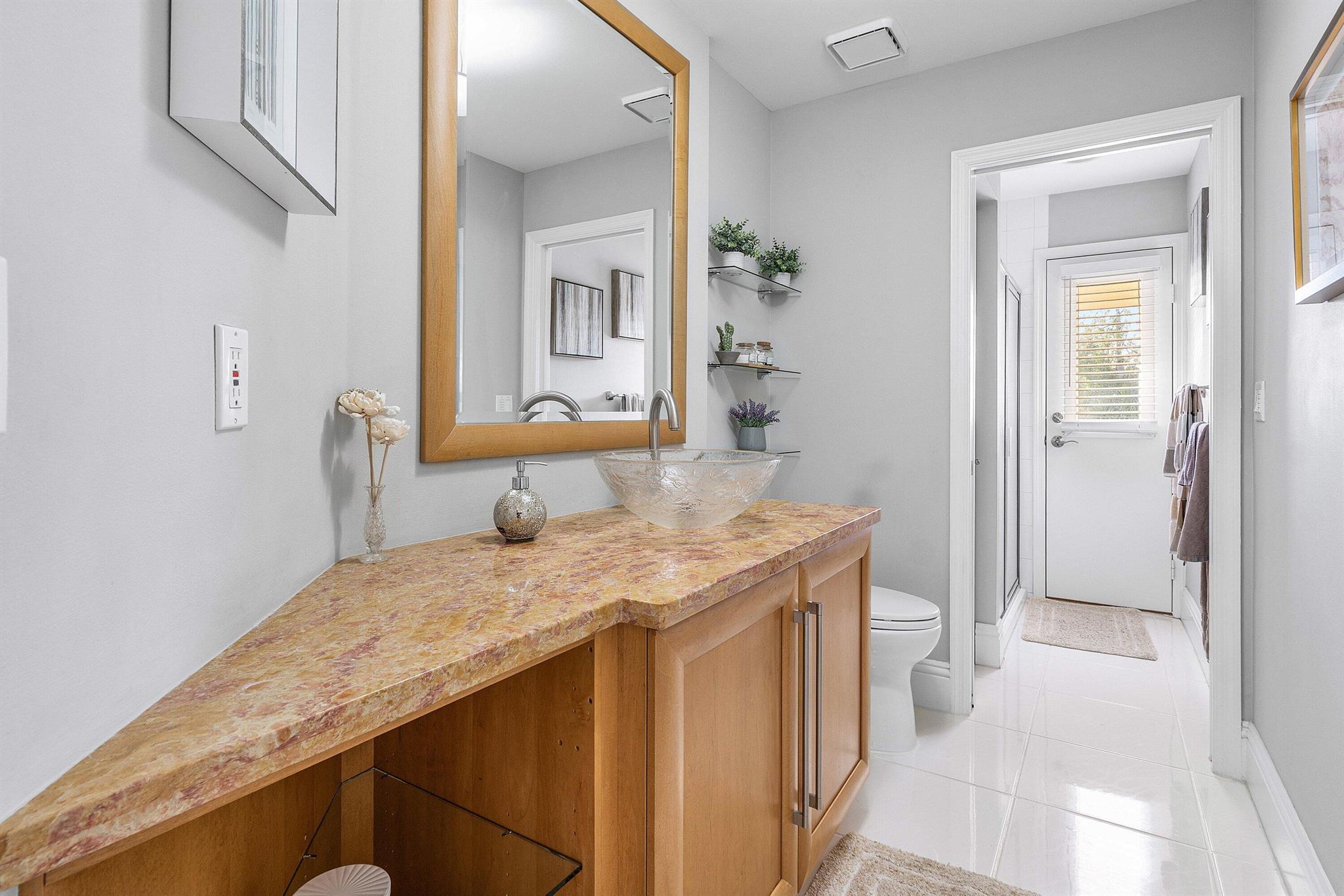 MISSION BAY - Residential Lease