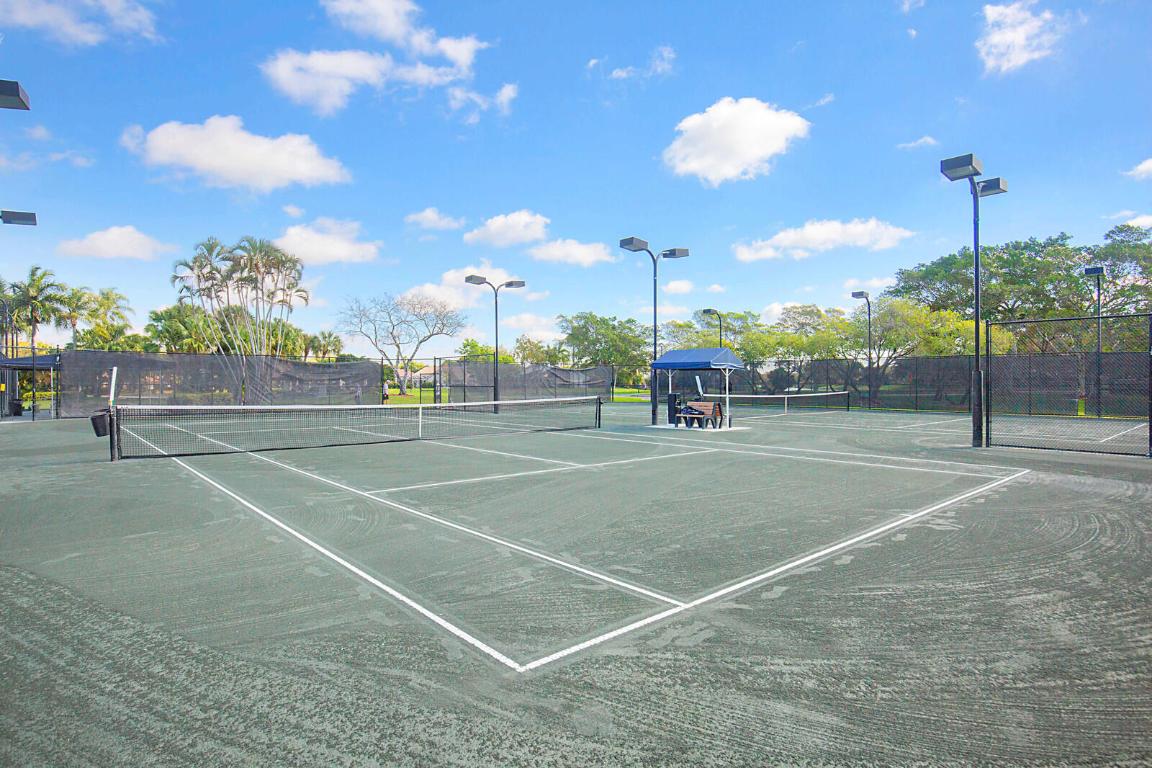 MISSION BAY - Residential Lease