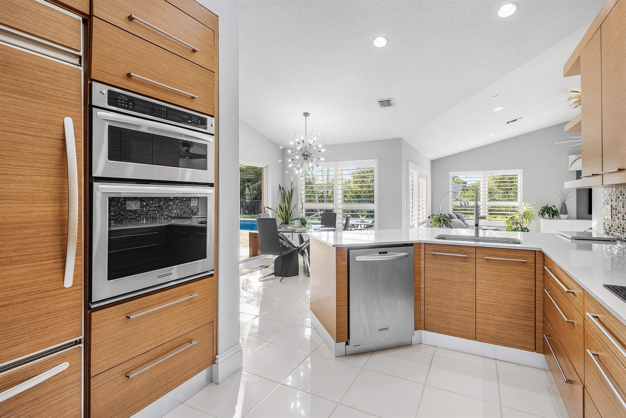 MISSION BAY - Residential Lease