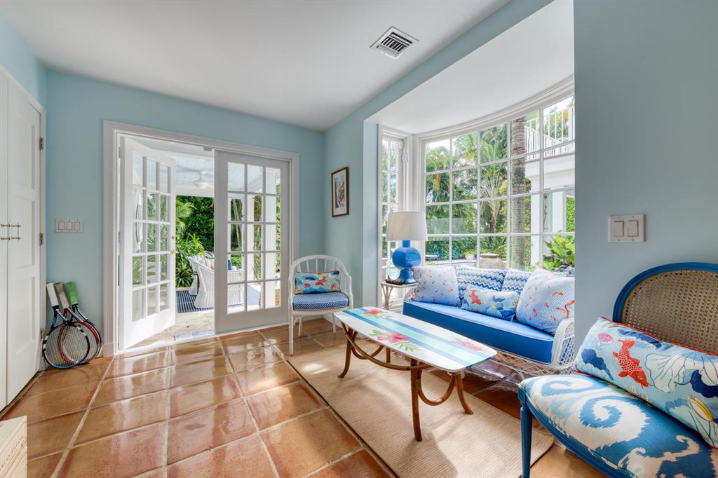 WALTON ADD - Residential