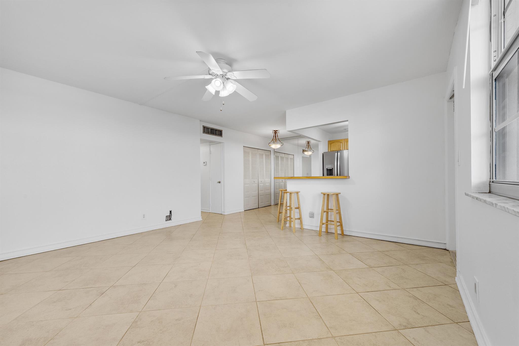 CASA VERANO CONDO - Residential Lease