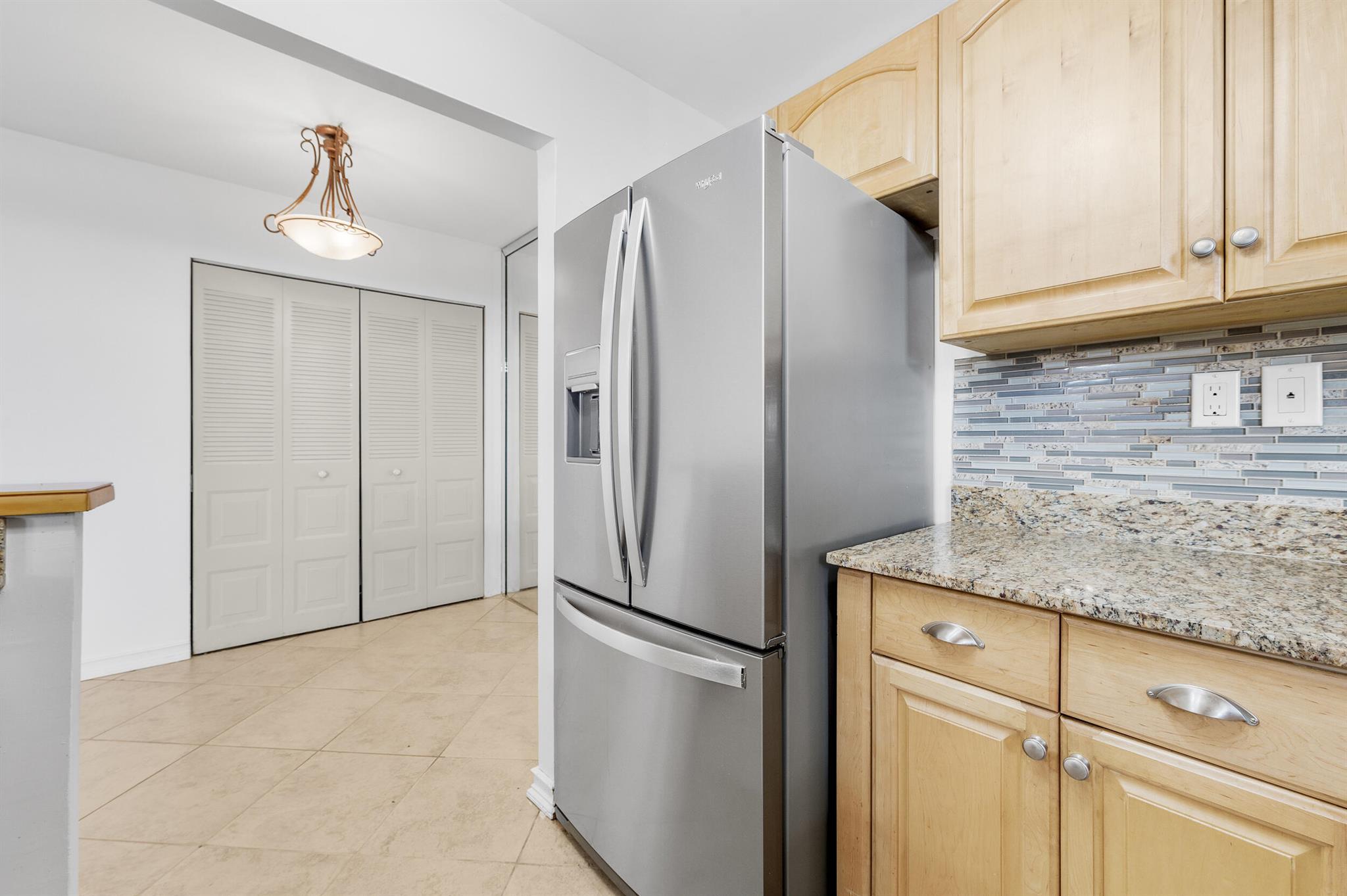 CASA VERANO CONDO - Residential Lease