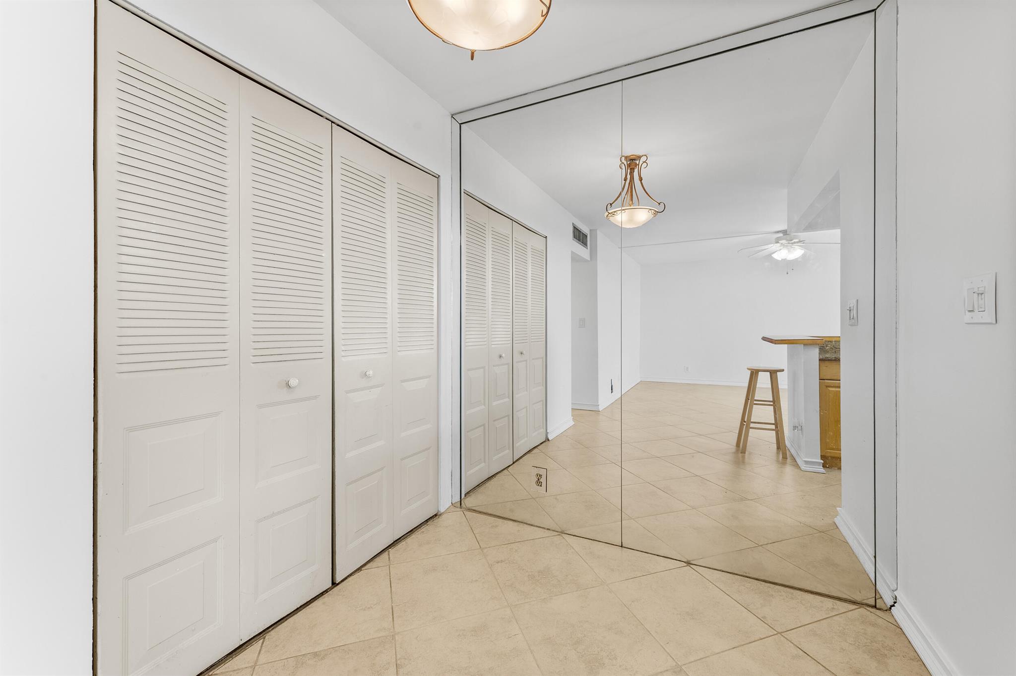 CASA VERANO CONDO - Residential Lease