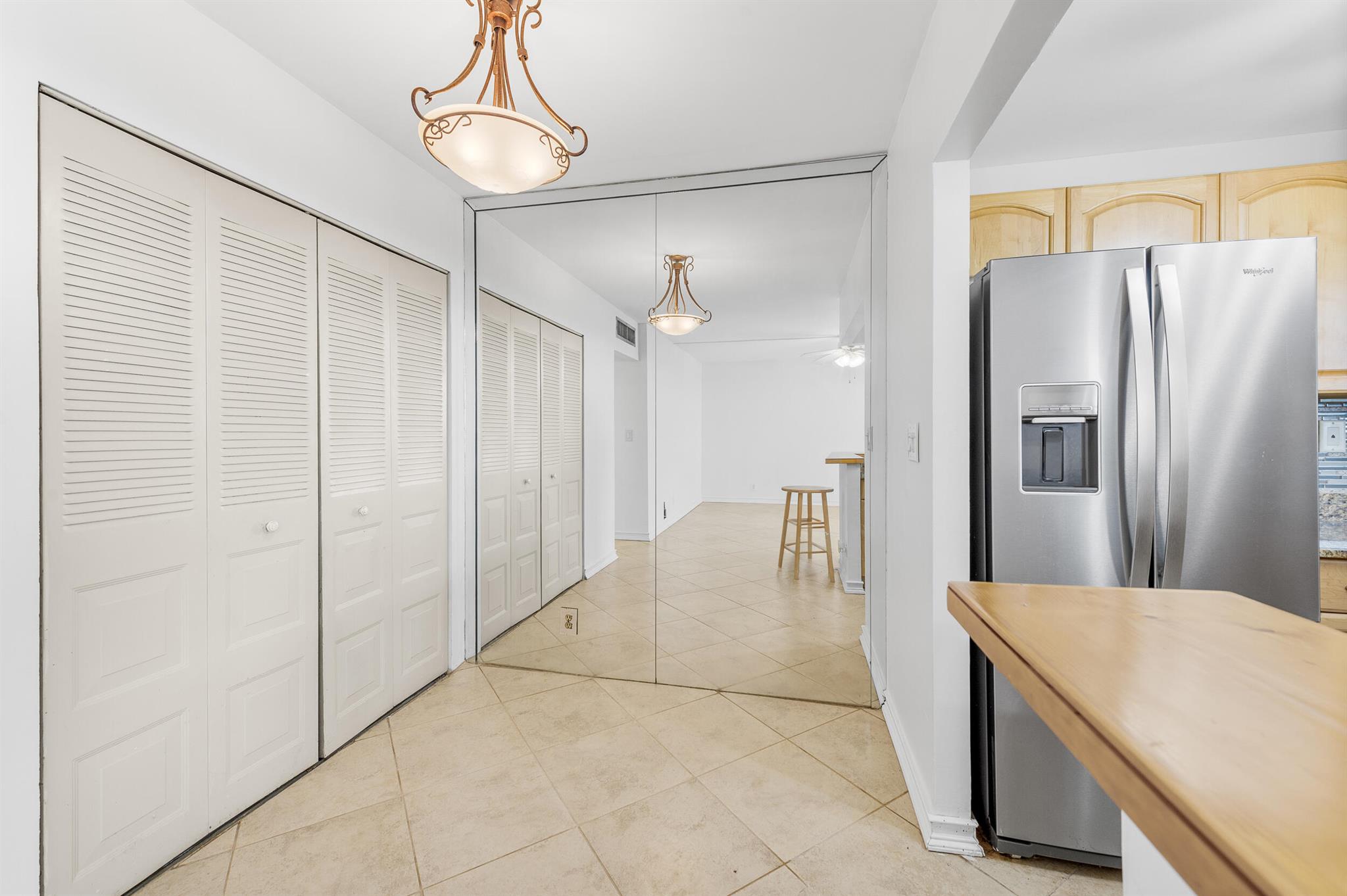 CASA VERANO CONDO - Residential Lease