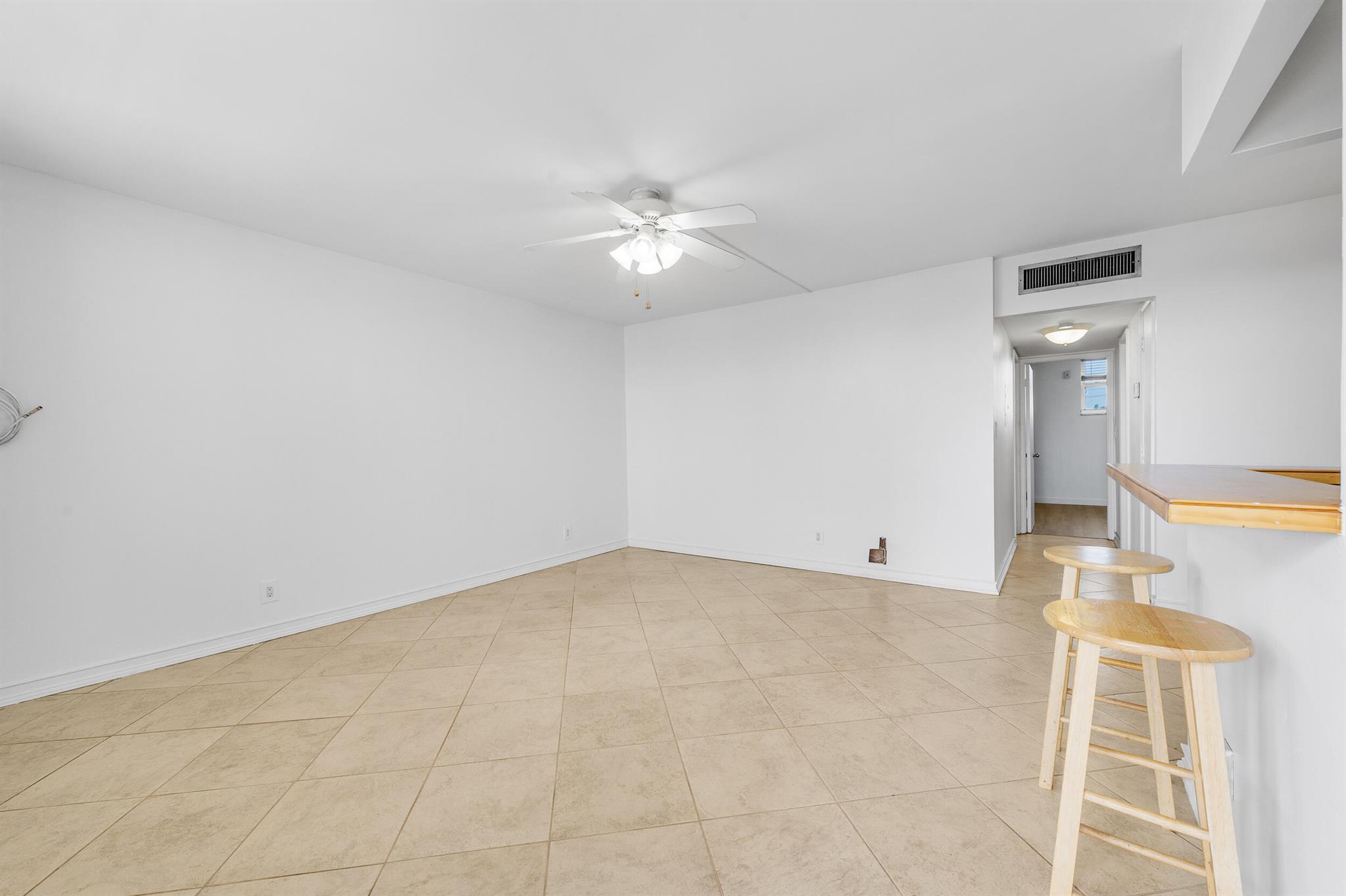 CASA VERANO CONDO - Residential Lease