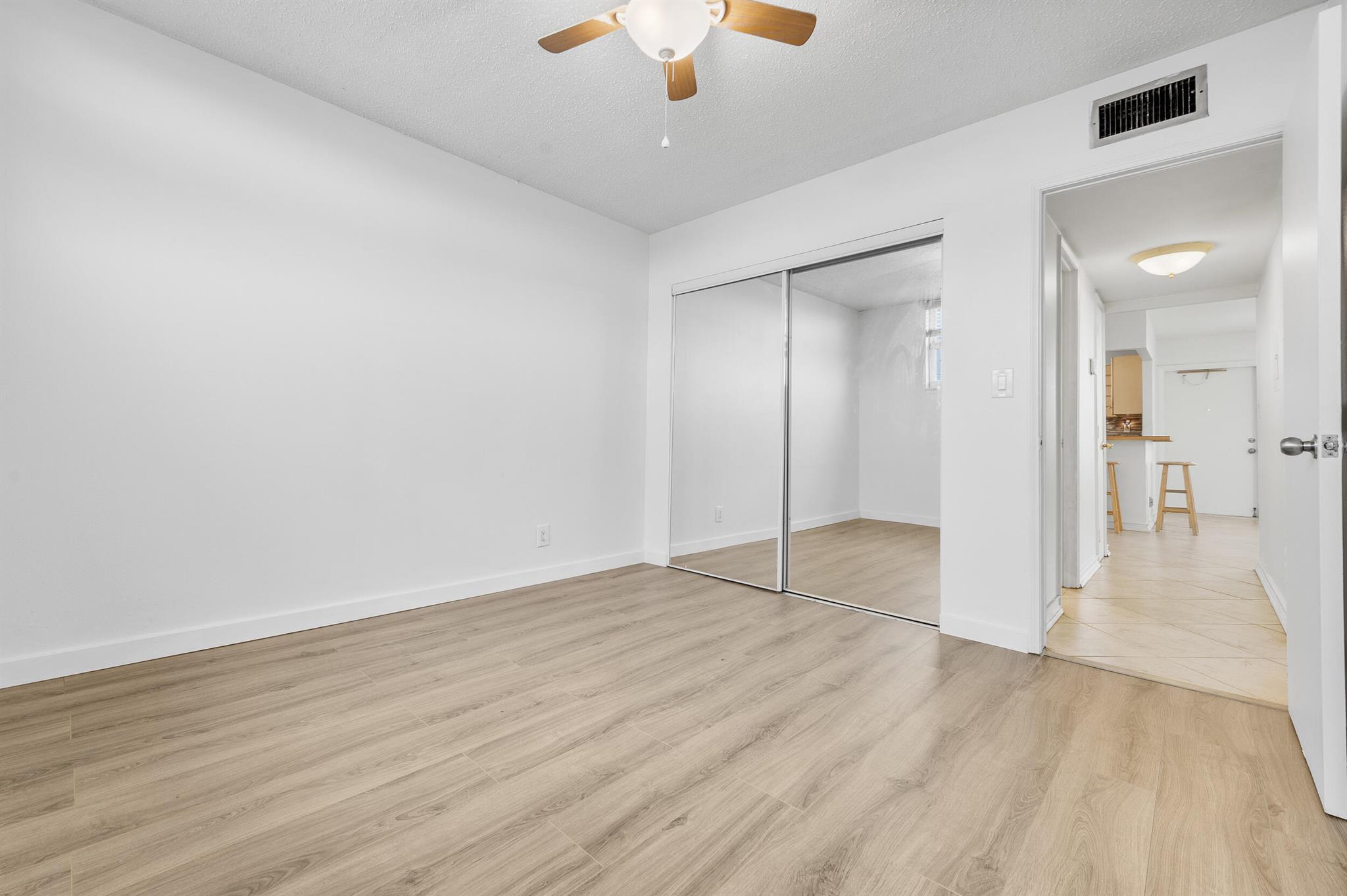 CASA VERANO CONDO - Residential Lease