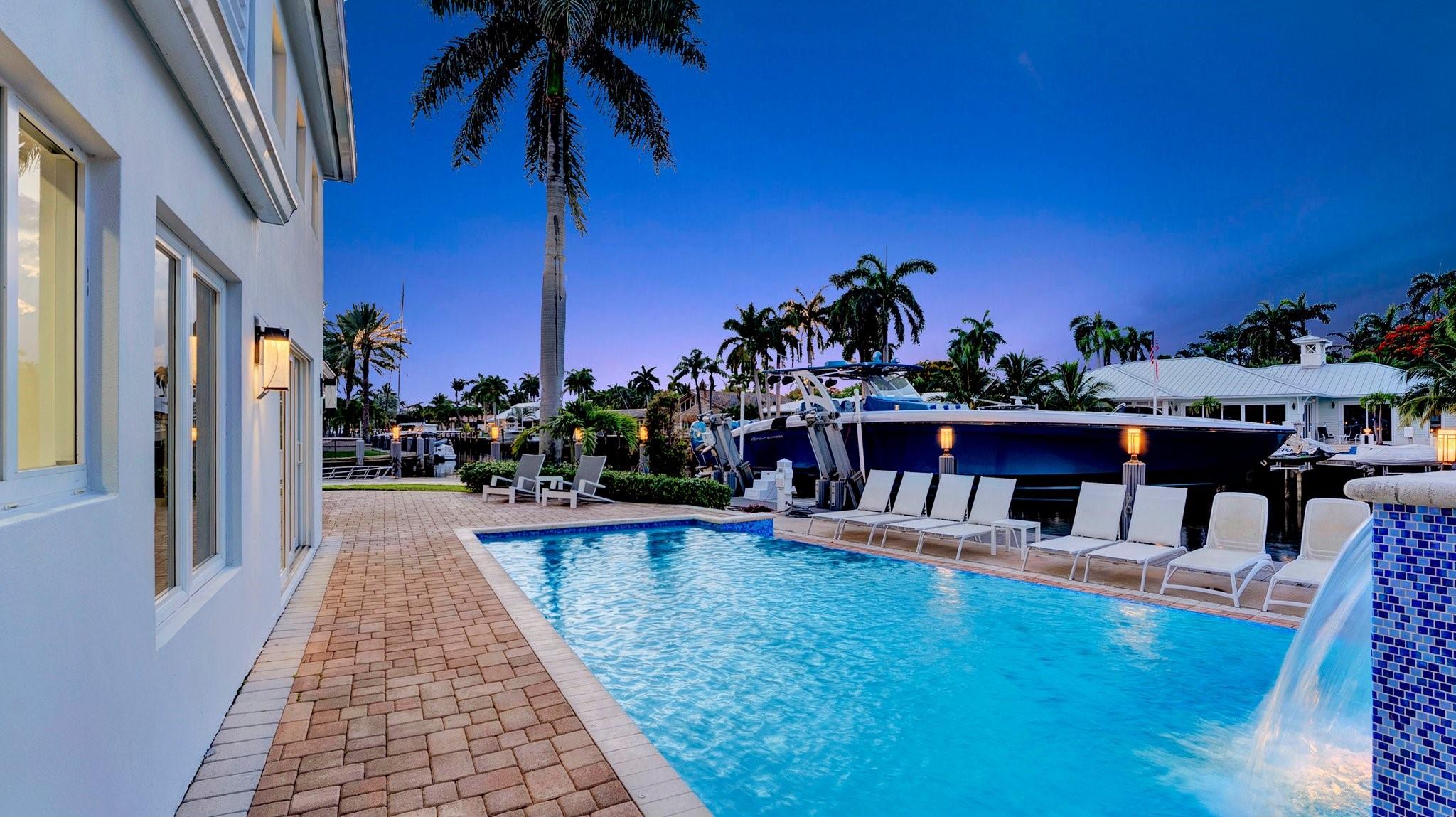 SANTA BARBARA SHORES - Residential