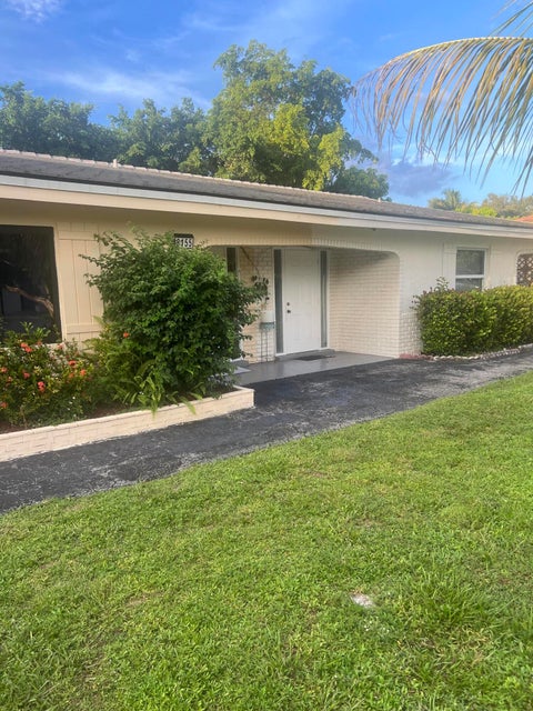 Photo of 8155 NW 39TH Street, Coral Springs, FL 33065 (MLS # B26088978)