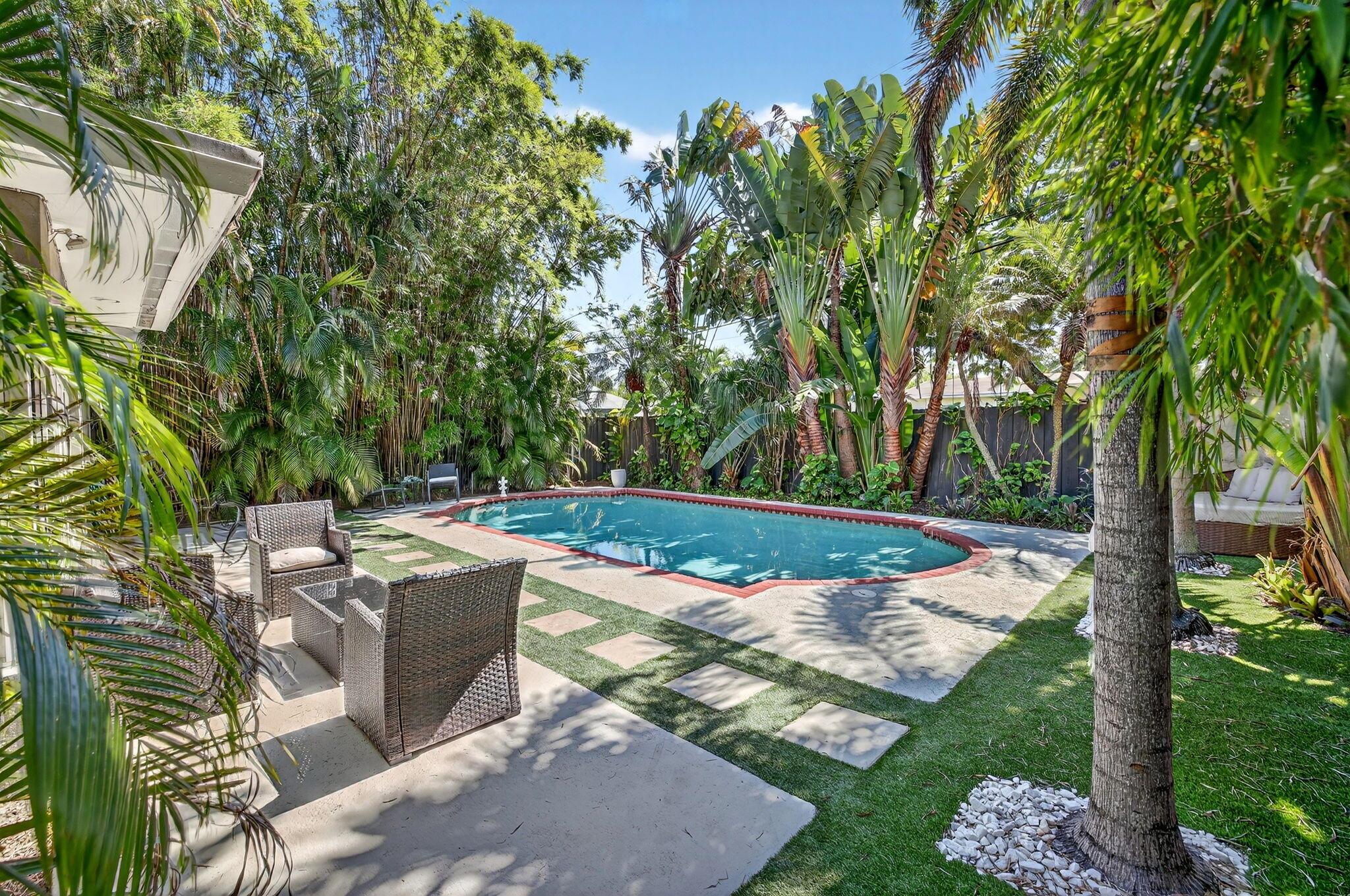 NORTH ANDREWS GARDENS - Residential