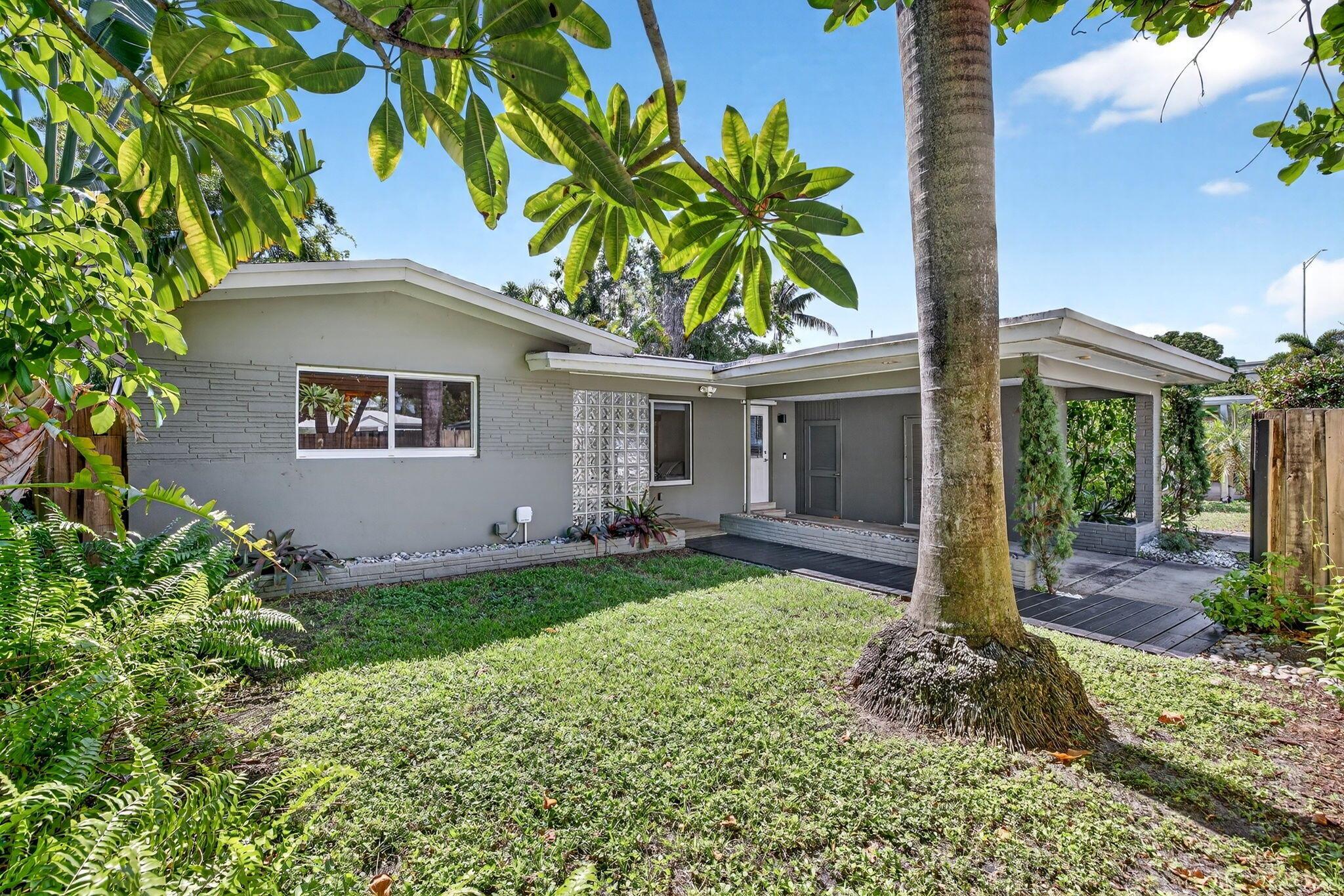 NORTH ANDREWS GARDENS - Residential