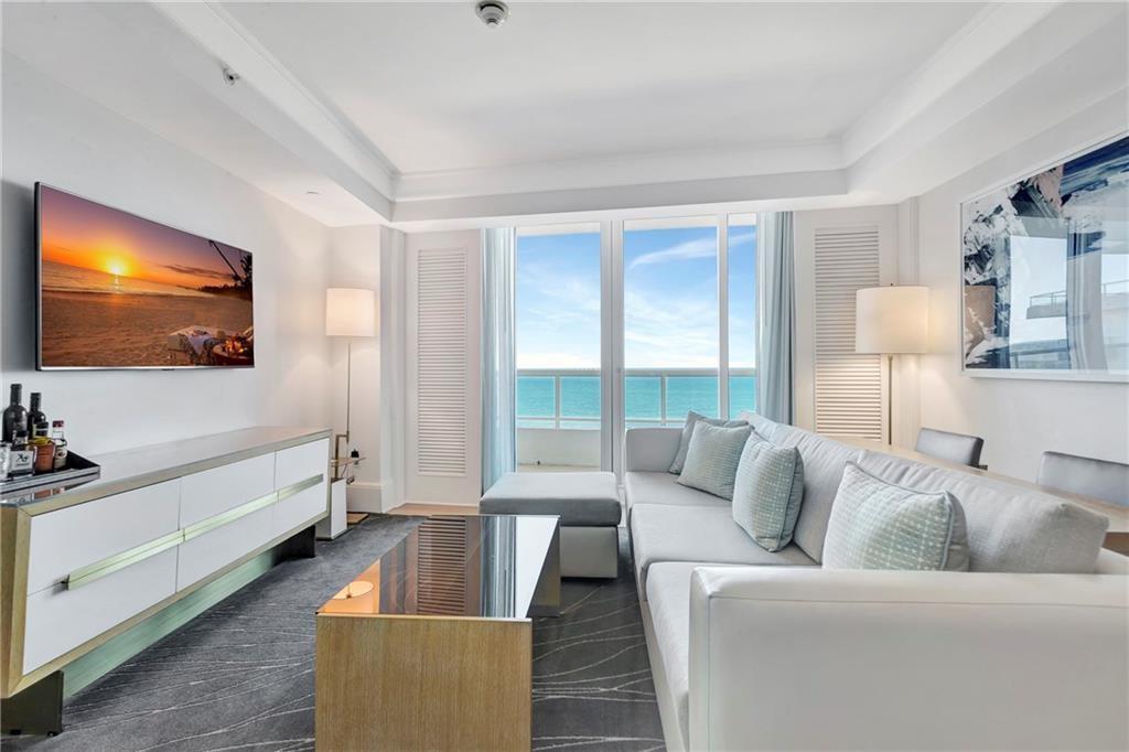 Ritz-Carlton - Residential