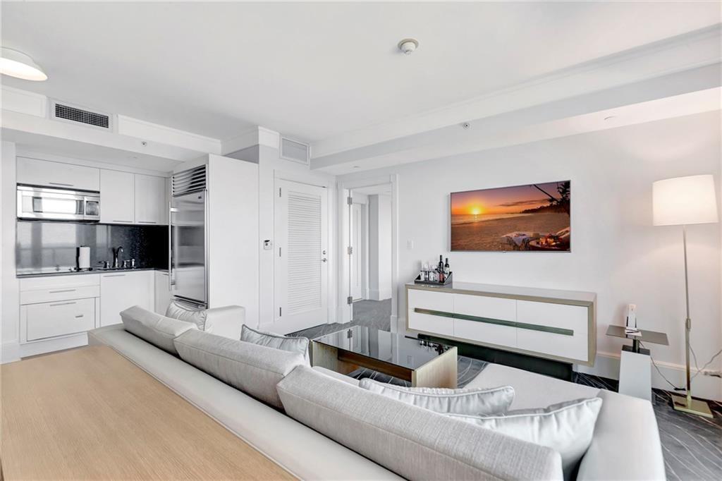 Ritz-Carlton - Residential