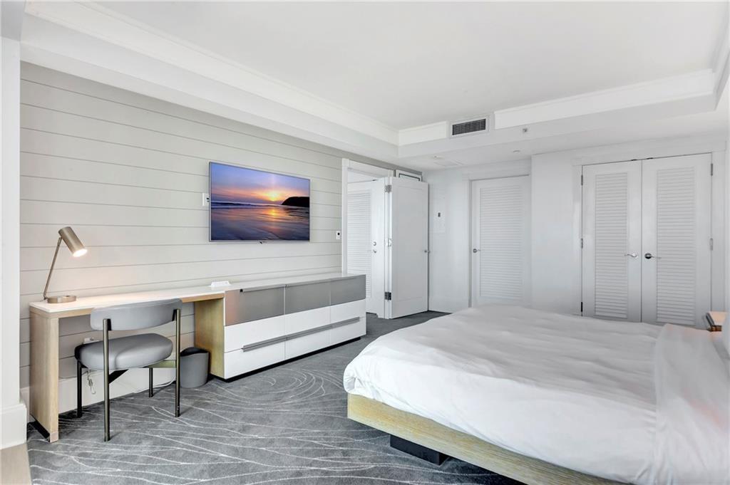 Ritz-Carlton - Residential