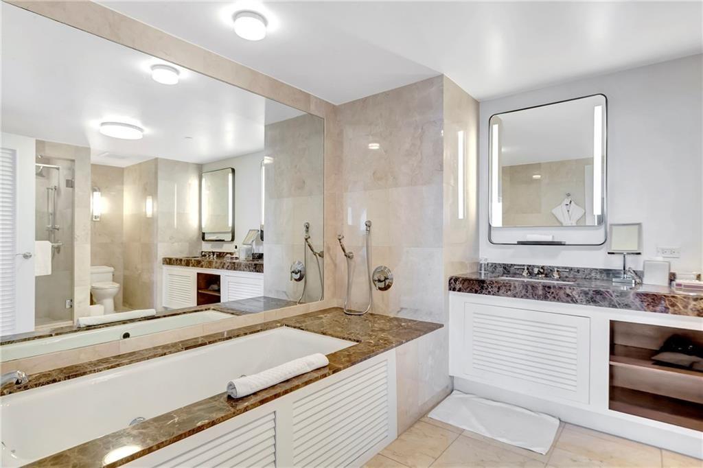 Ritz-Carlton - Residential