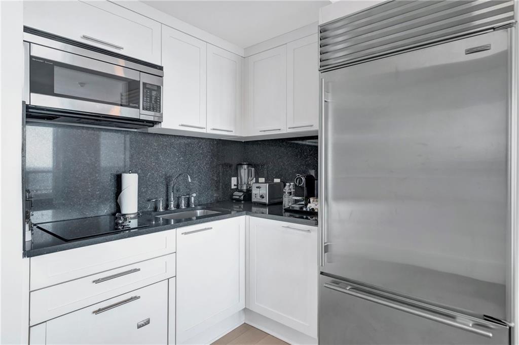Ritz-Carlton - Residential