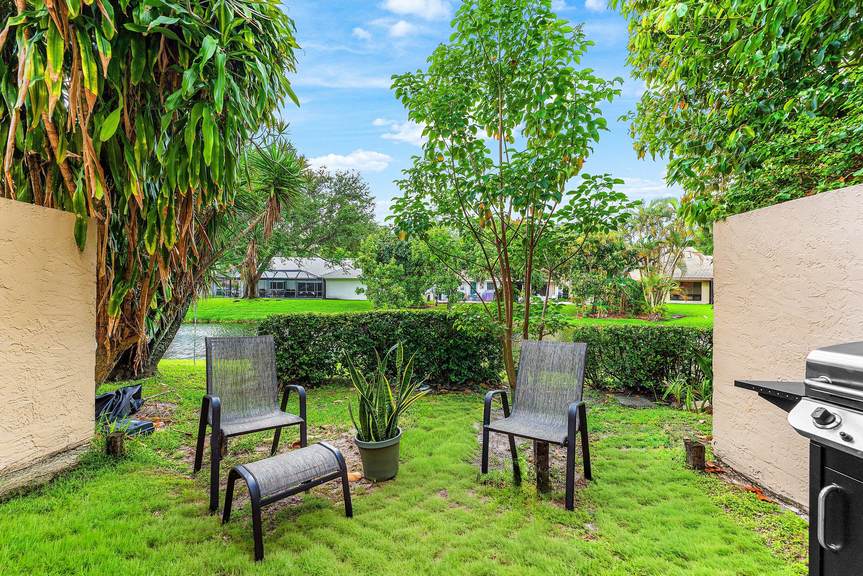 CYPRESS GLEN TOWNHOMES CONDO - Residential