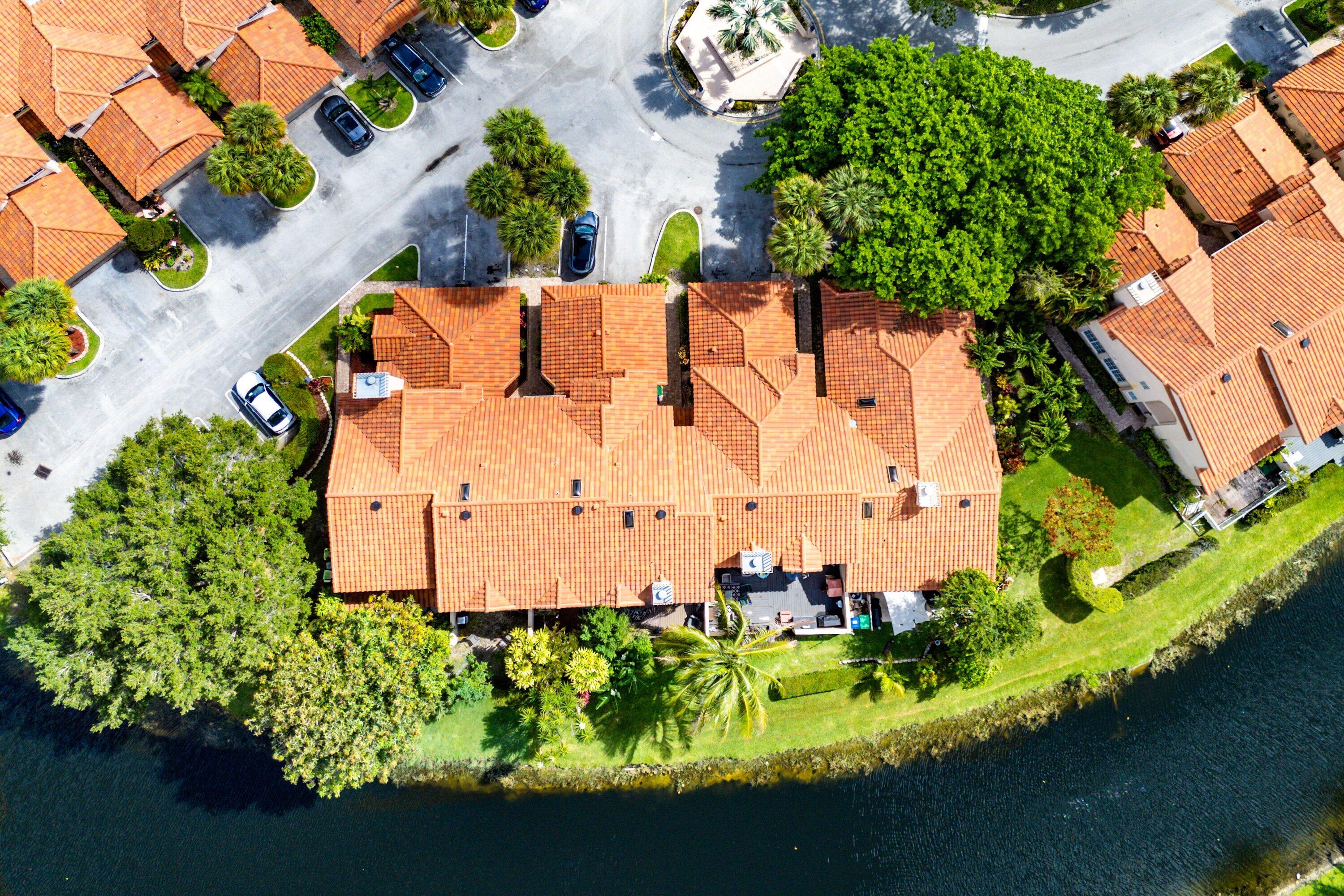 CYPRESS GLEN TOWNHOMES CONDO - Residential