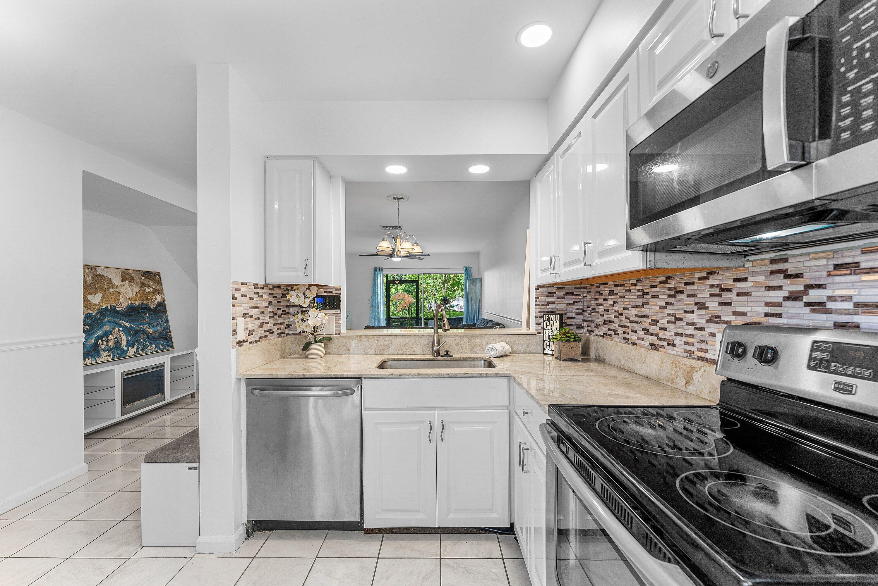 10876 Cypress Glen Drive 10876