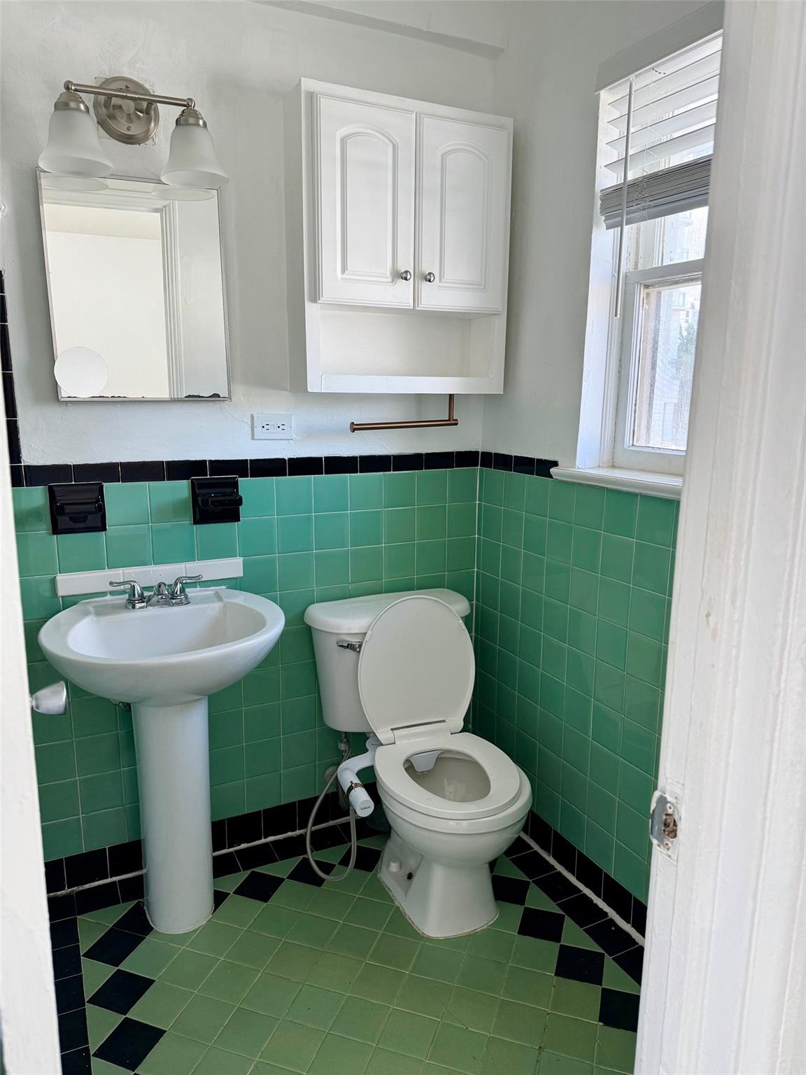 Granada Hall - Residential Lease