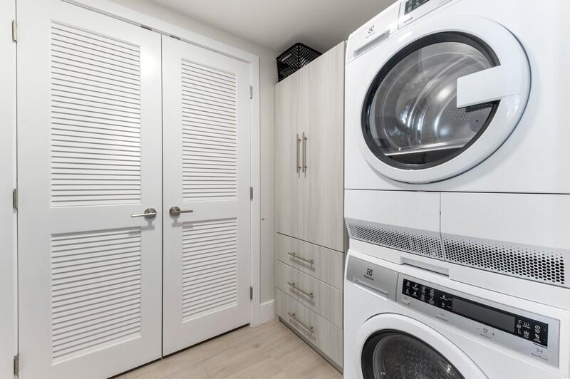 111 First Delray - Residential Lease