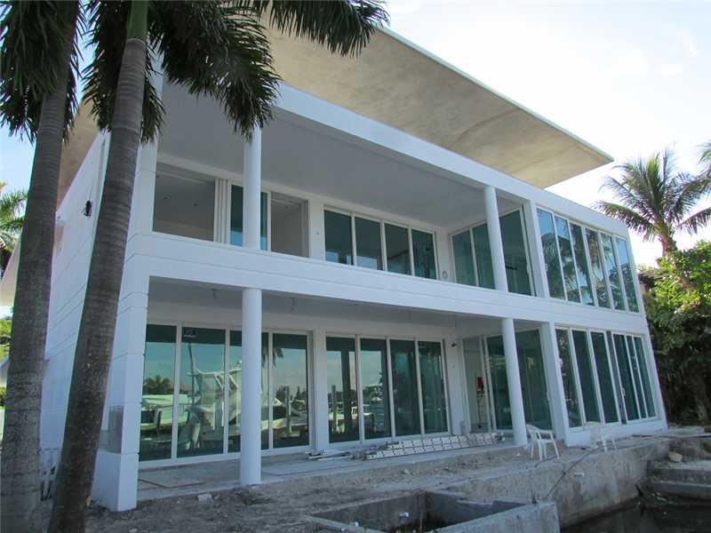 DOLPHIN ISLES - Residential