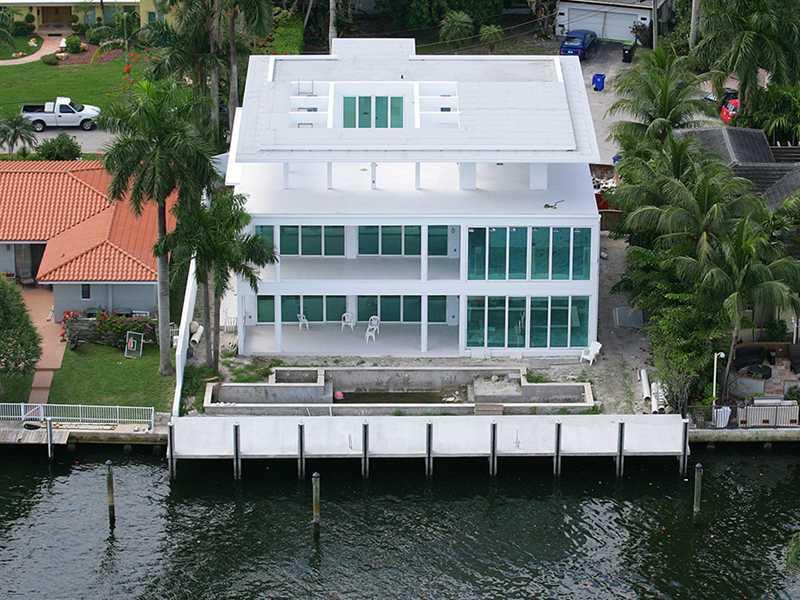 DOLPHIN ISLES - Residential