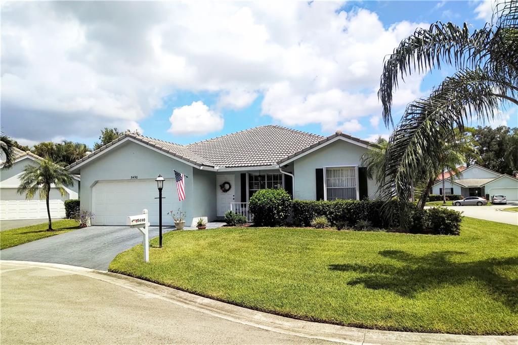 PINE RIDGE VILLAS - Residential